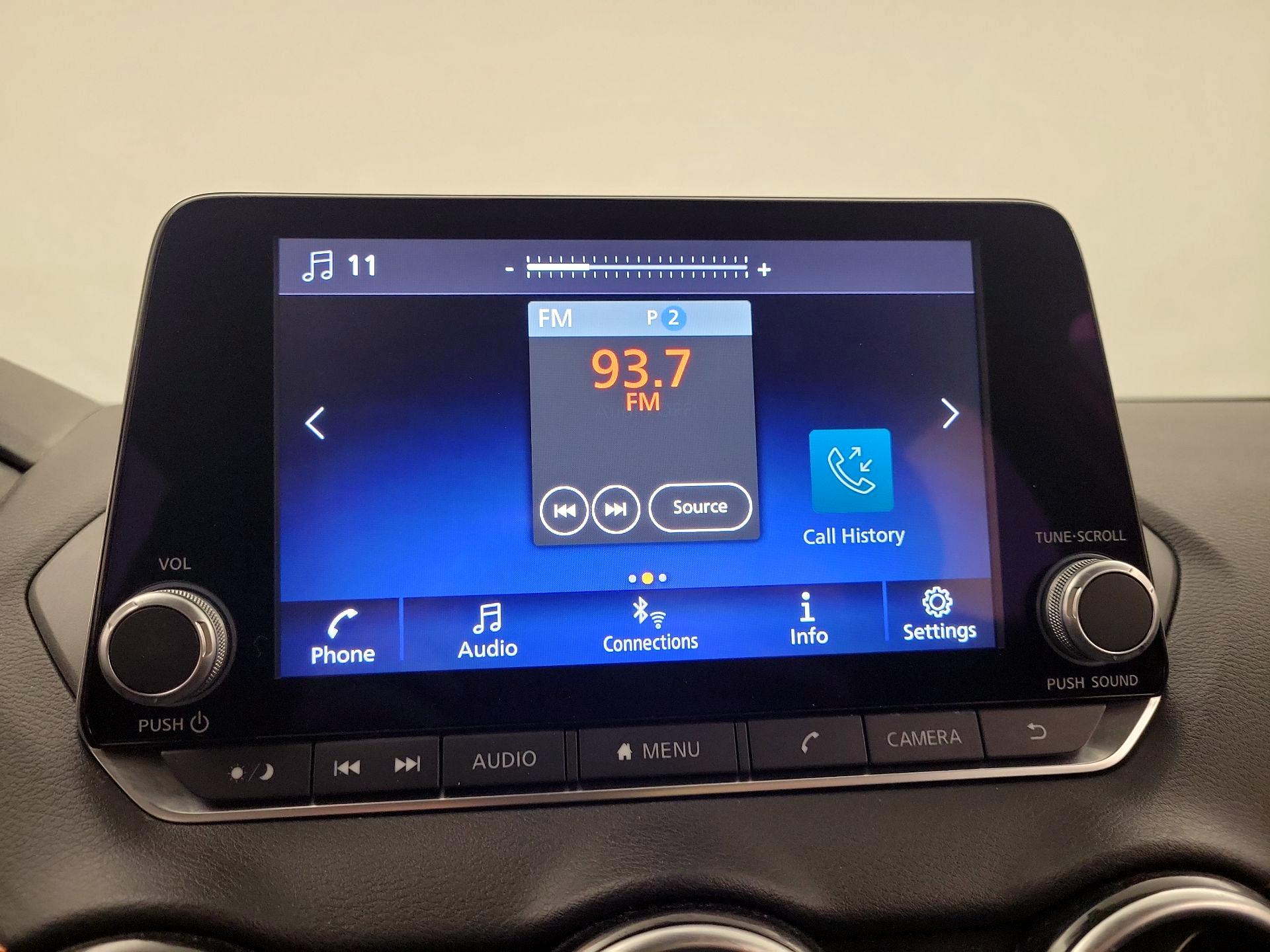 Thumbnail: 2022 Nissan Sentra - 15