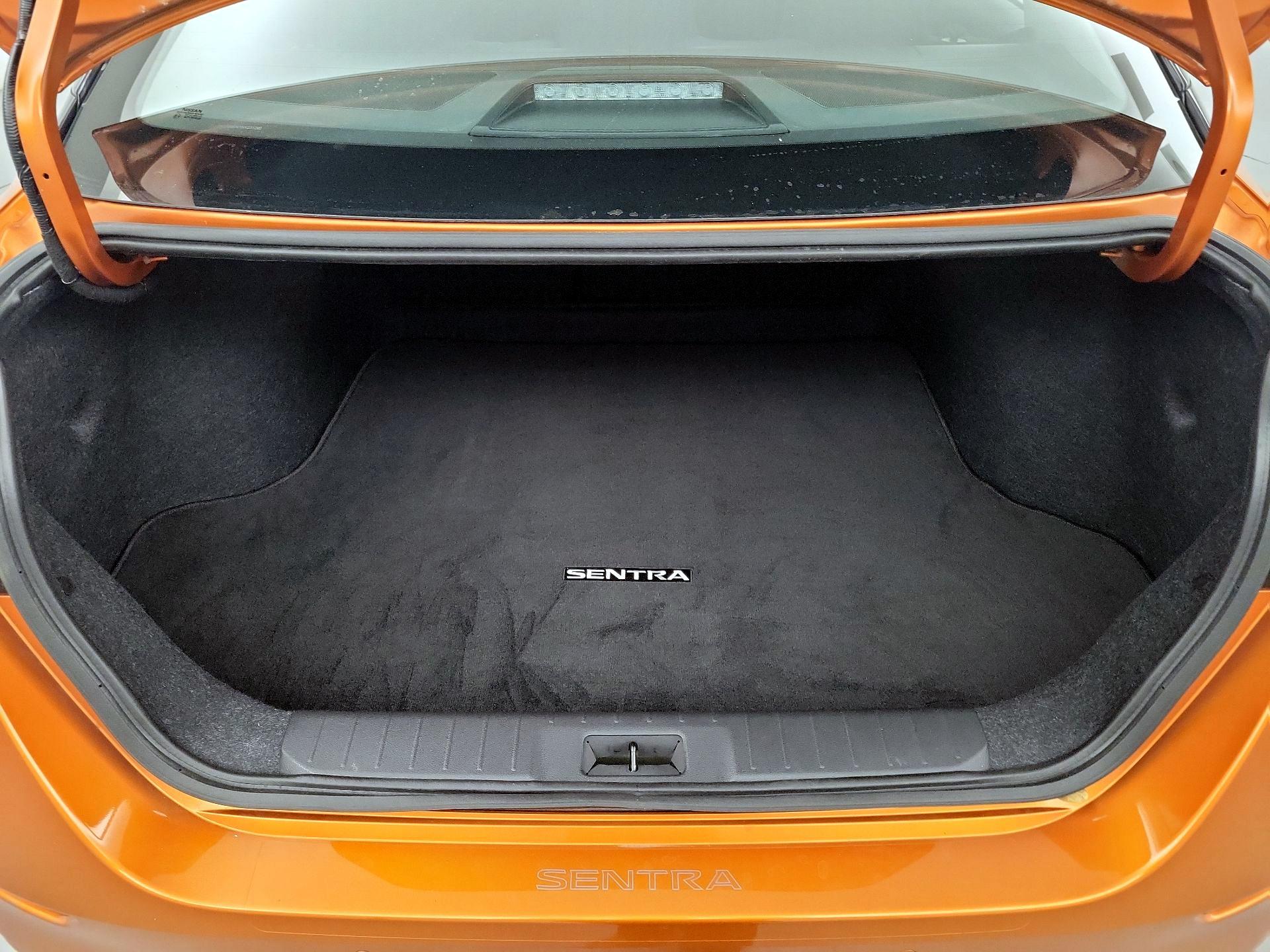 Thumbnail: 2022 Nissan Sentra - 20