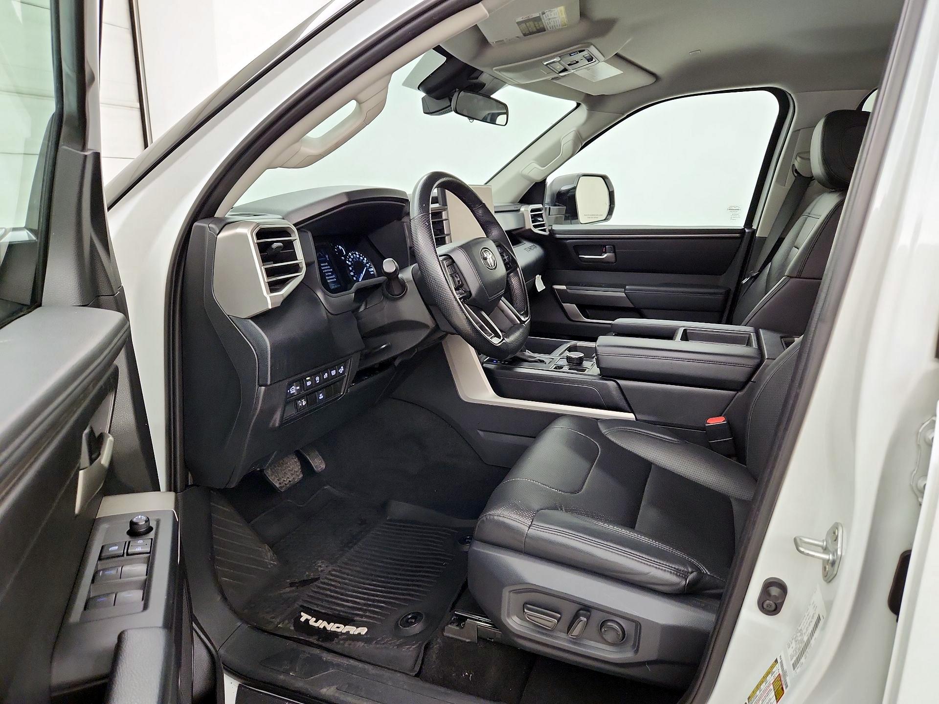 Thumbnail: 2022 Toyota Tundra - 11