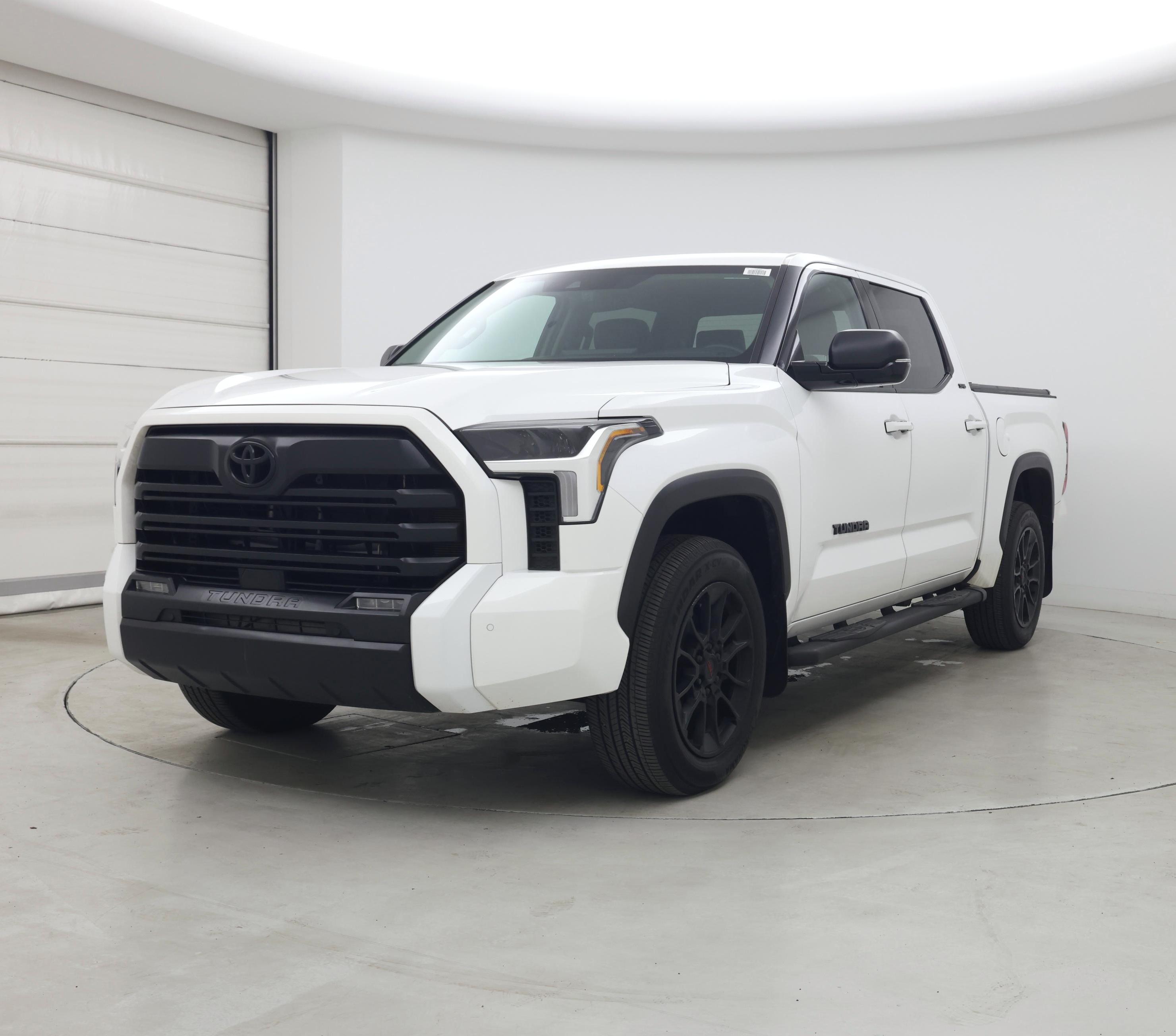 Thumbnail: 2022 Toyota Tundra - 4