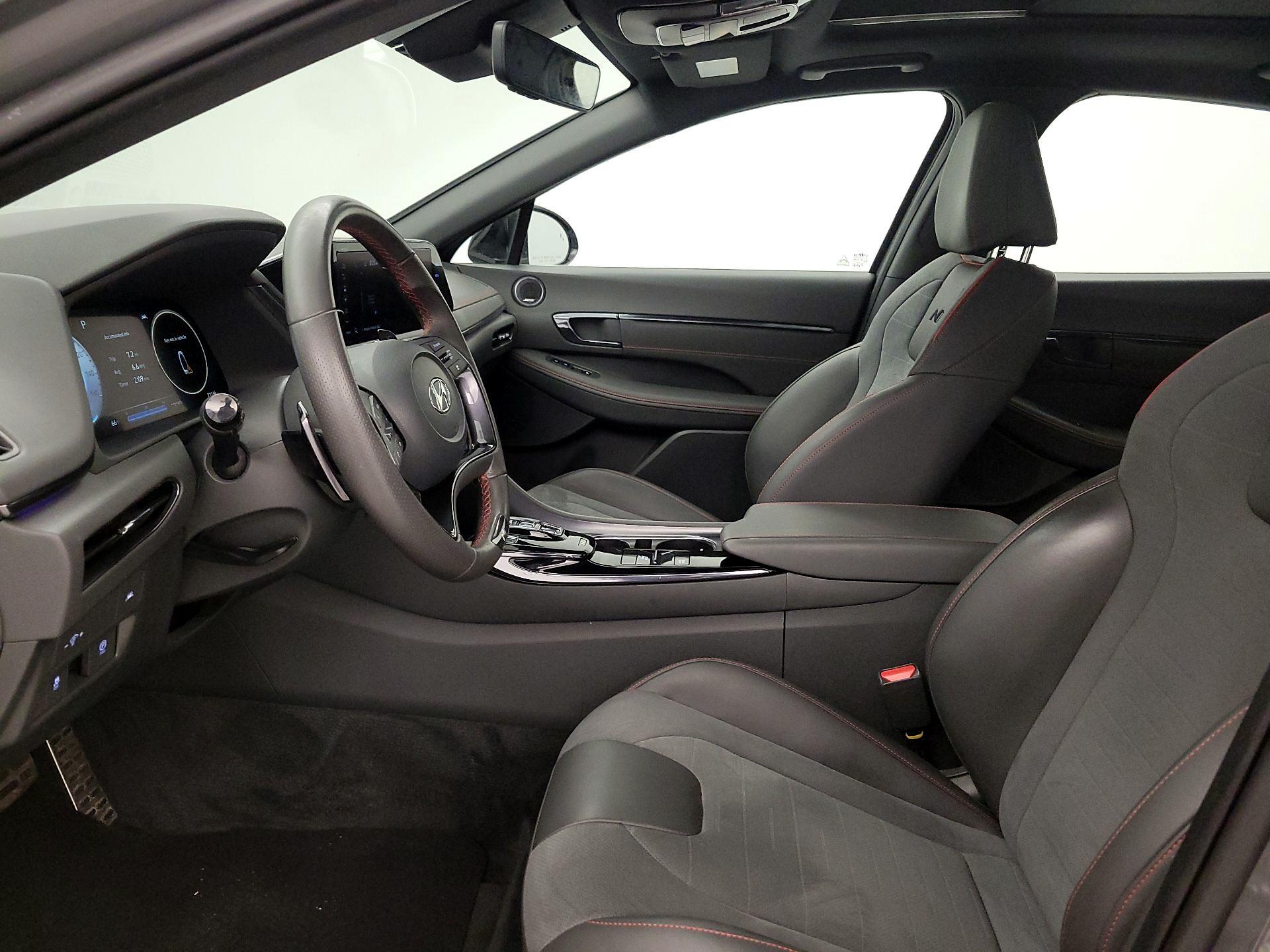 Thumbnail: 2023 Hyundai Sonata - 11