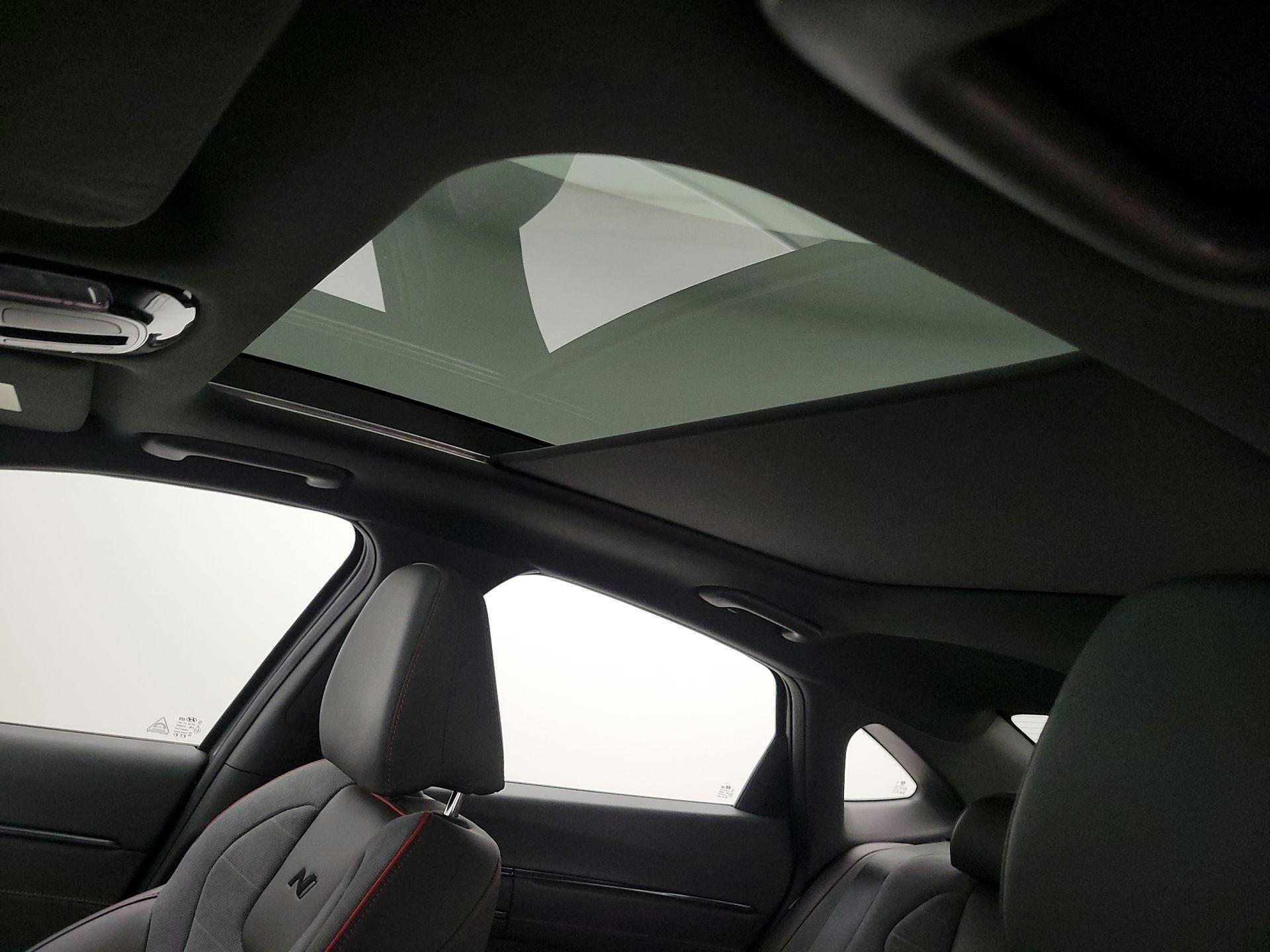 Thumbnail: 2023 Hyundai Sonata - 19