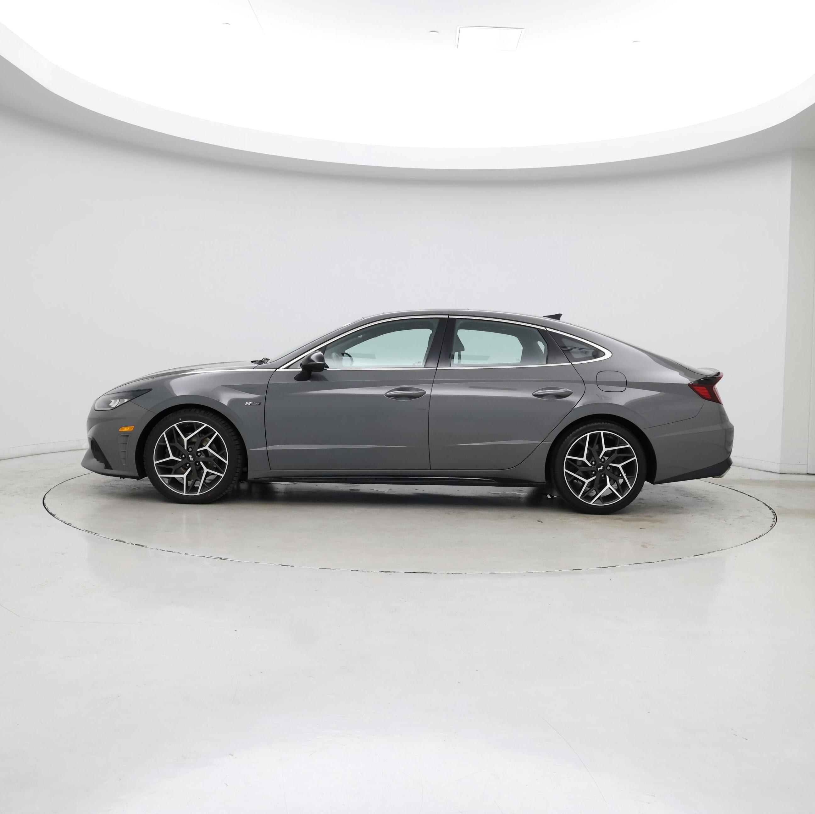 Thumbnail: 2023 Hyundai Sonata - 3