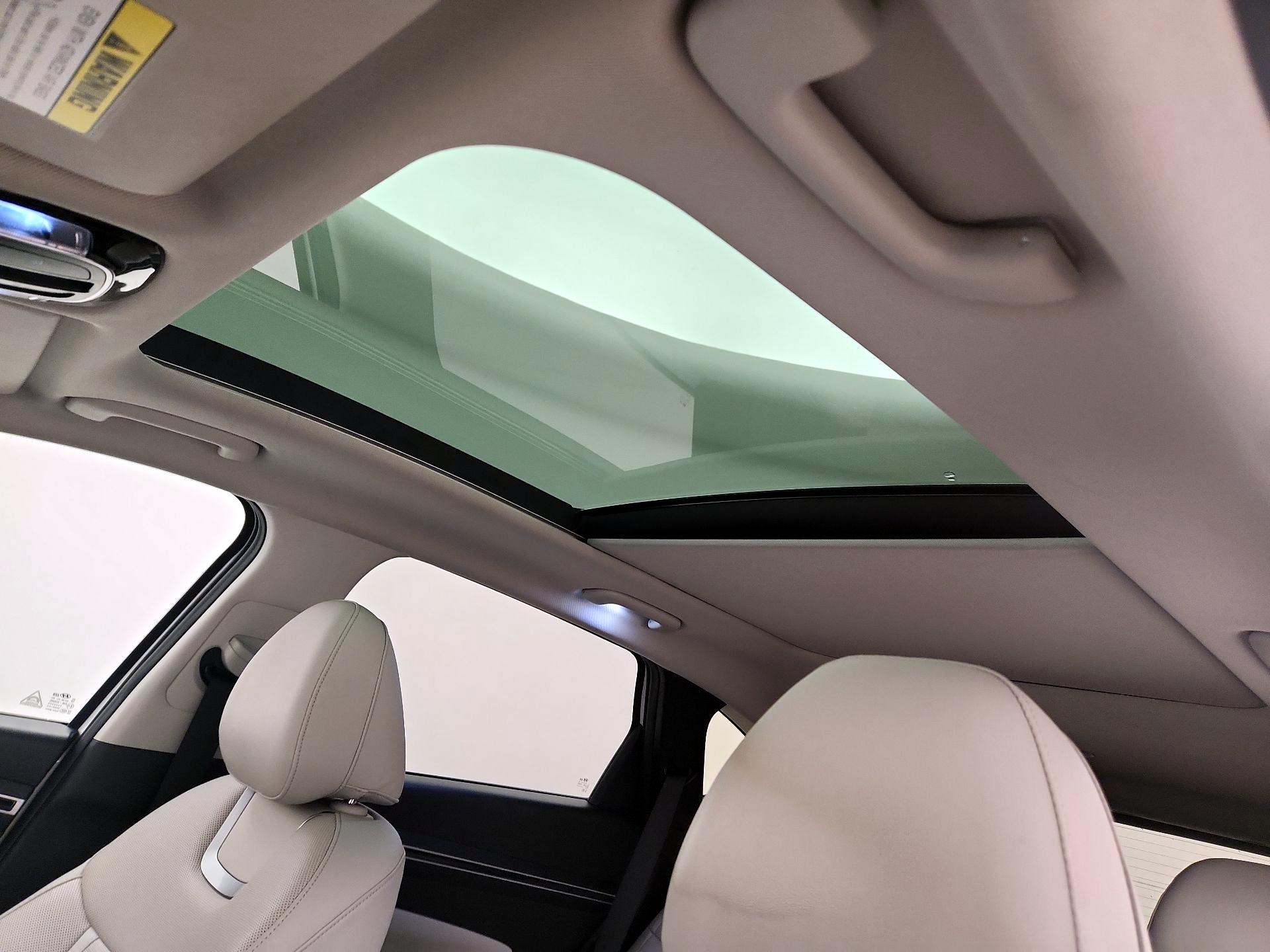 Thumbnail: 2023 Hyundai Tucson - 18