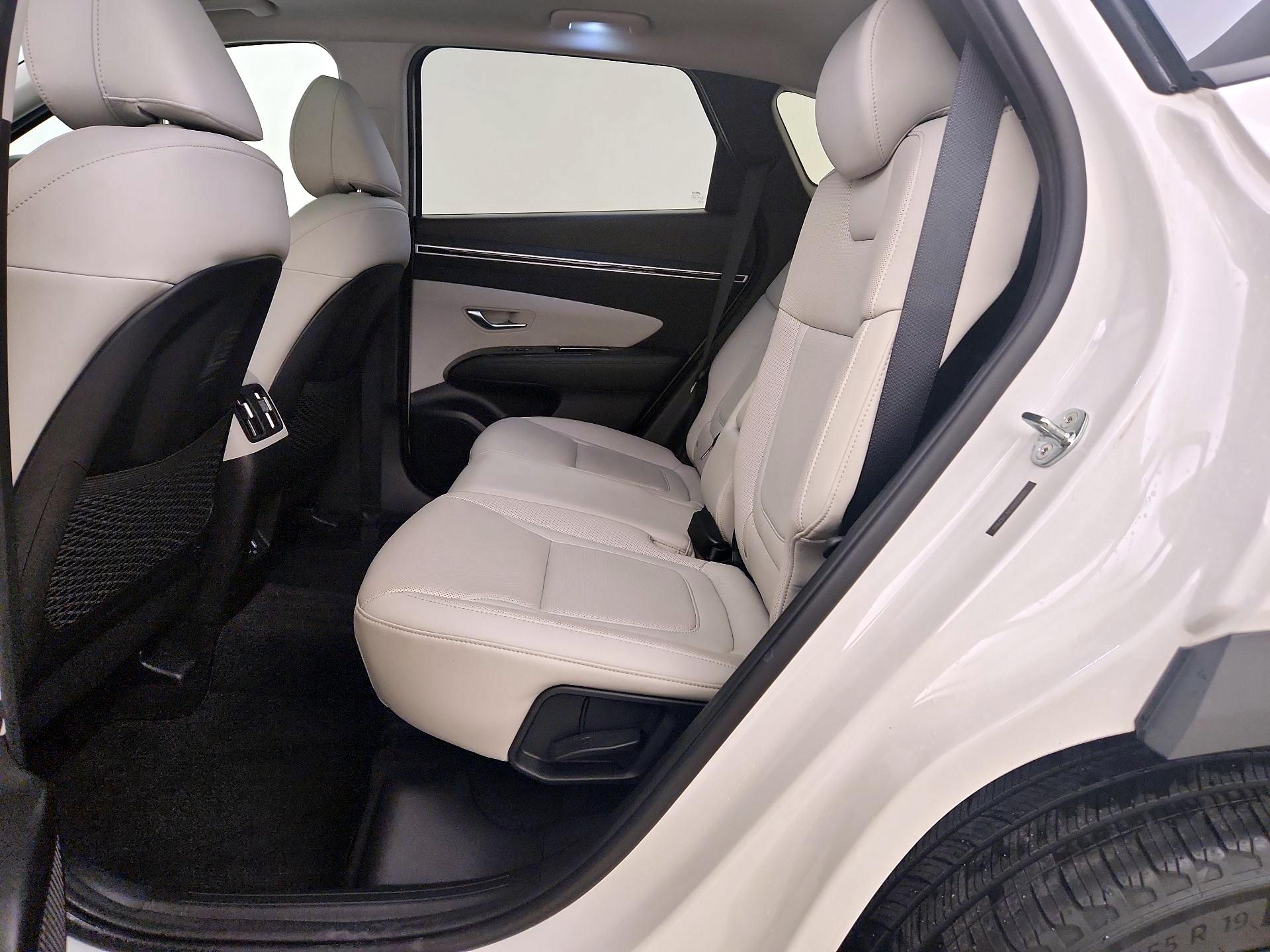 Thumbnail: 2023 Hyundai Tucson - 19