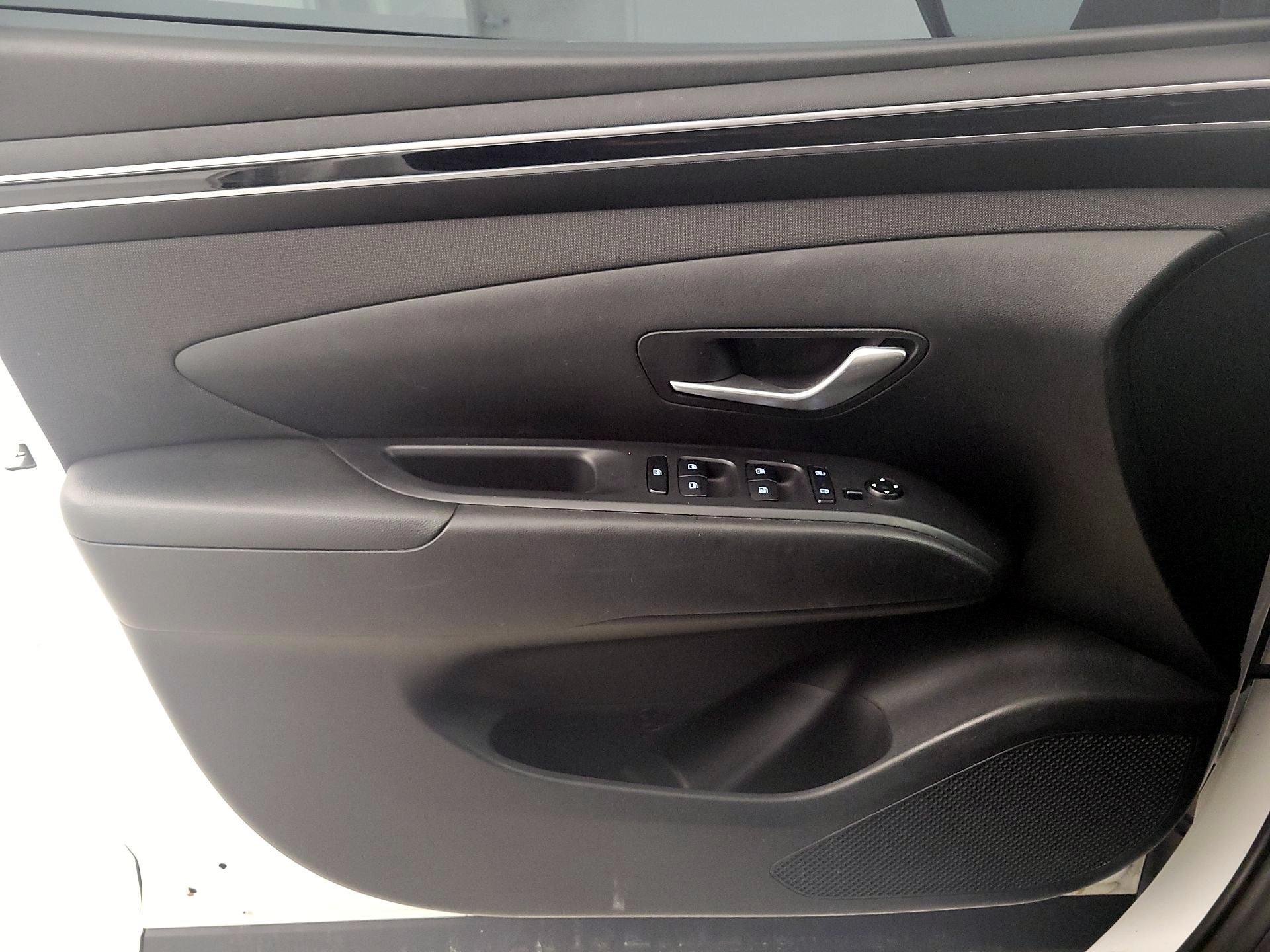 Thumbnail: 2024 Hyundai Tucson - 12