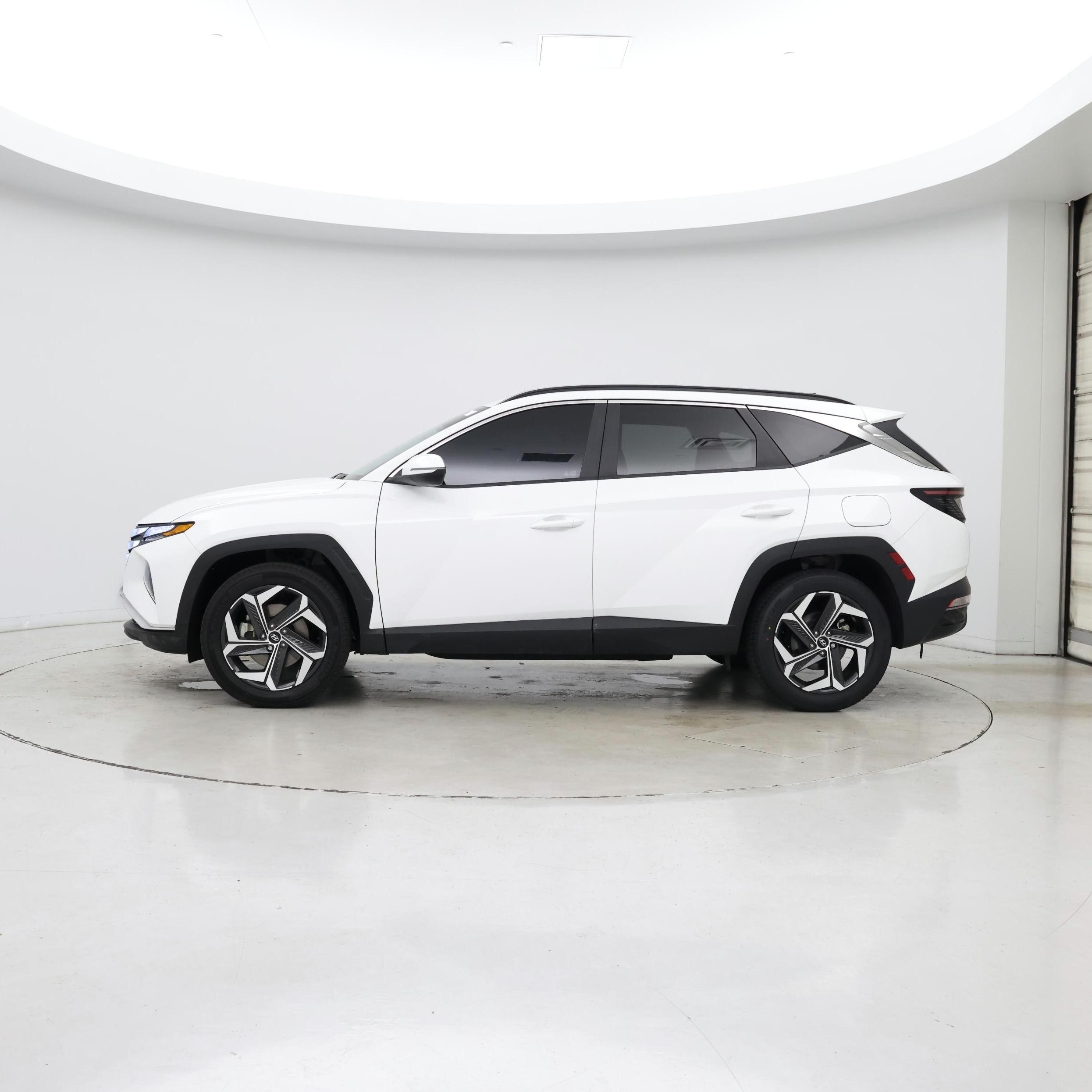 Thumbnail: 2024 Hyundai Tucson - 3