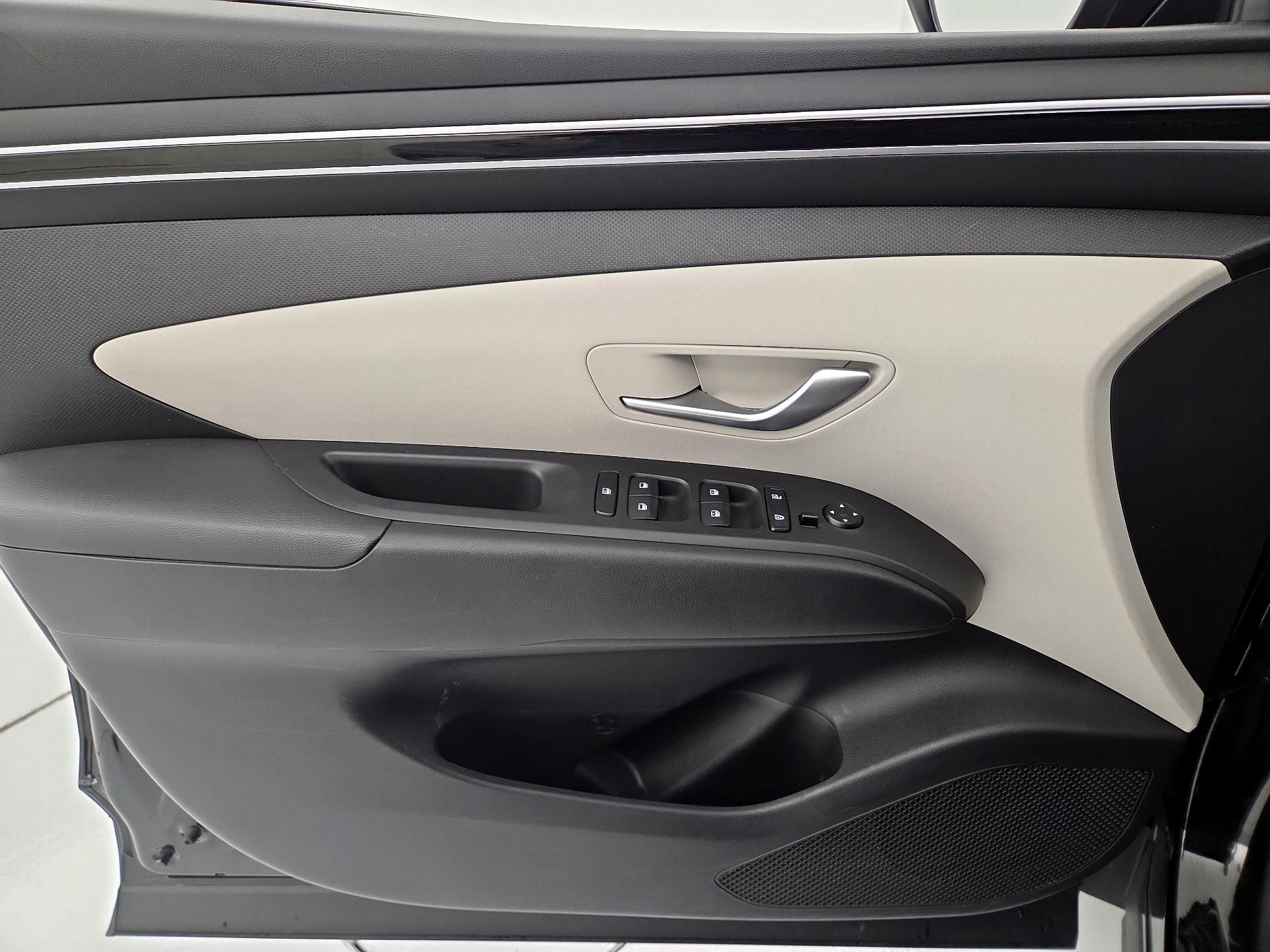 Thumbnail: 2023 Hyundai Tucson - 12