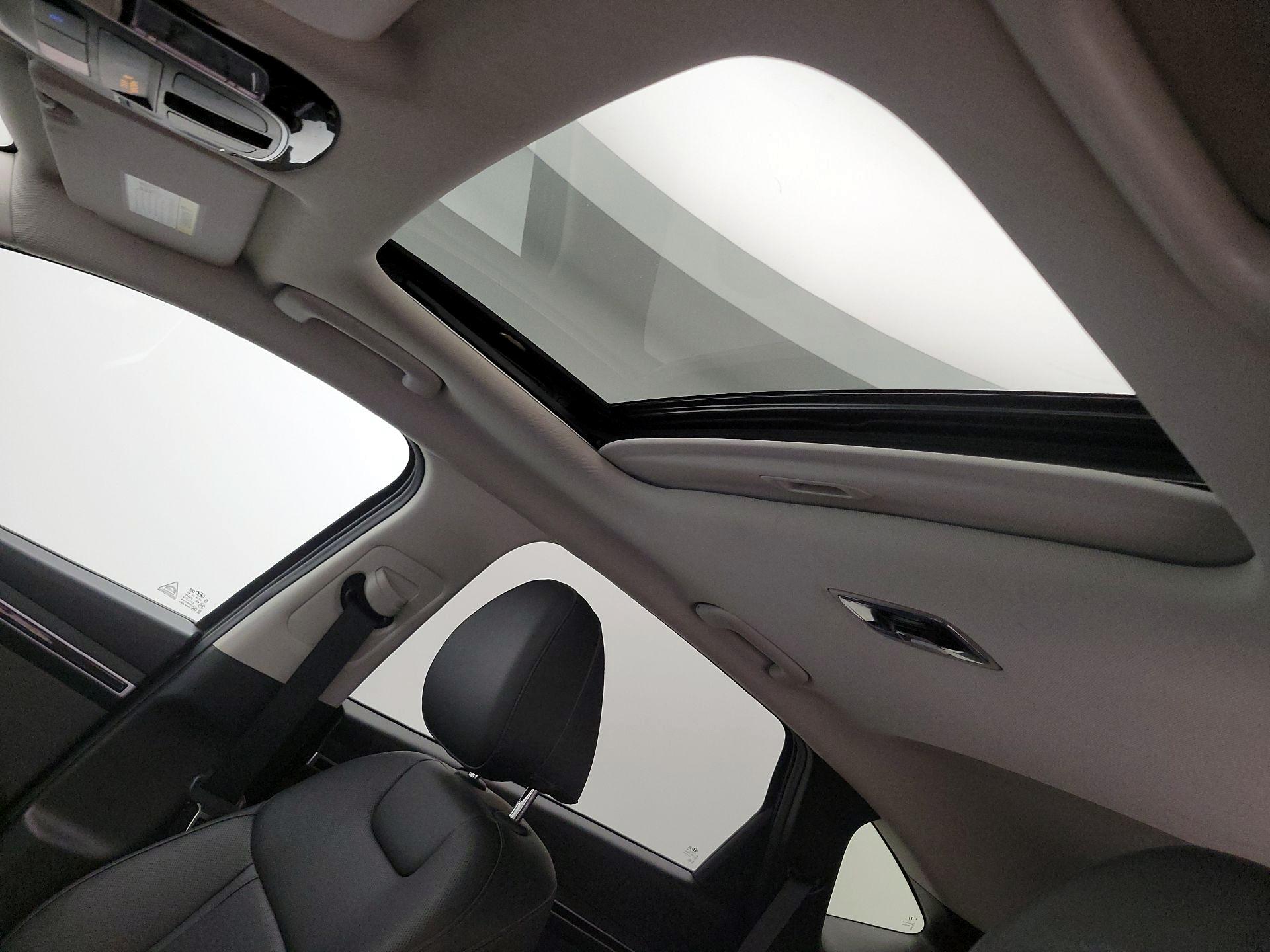 Thumbnail: 2023 Hyundai Tucson - 19