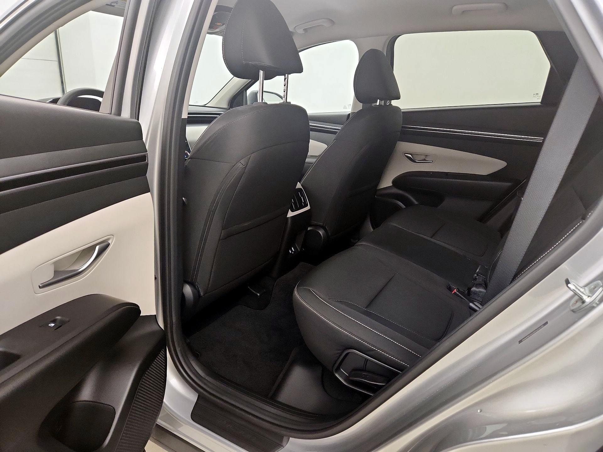 Thumbnail: 2023 Hyundai Tucson - 17