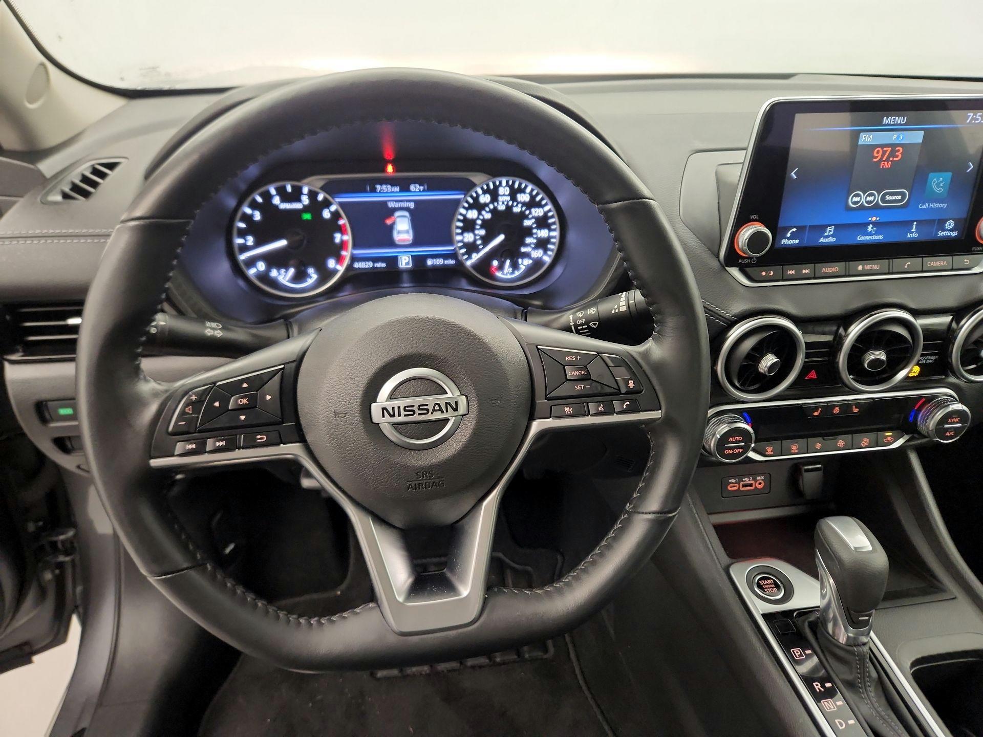 Thumbnail: 2023 Nissan Sentra - 10