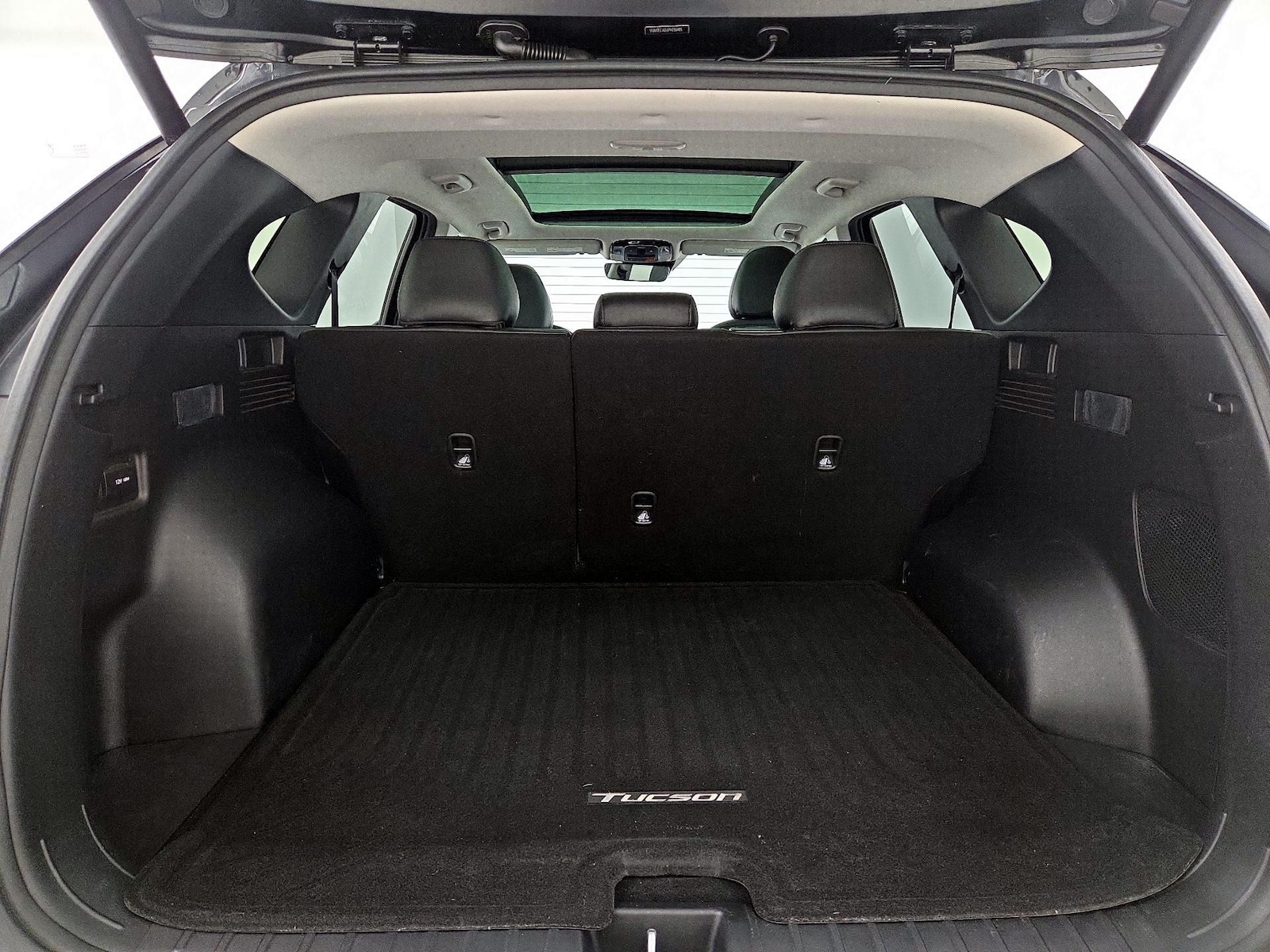 2023 Hyundai Tucson Limited - Photo 23
