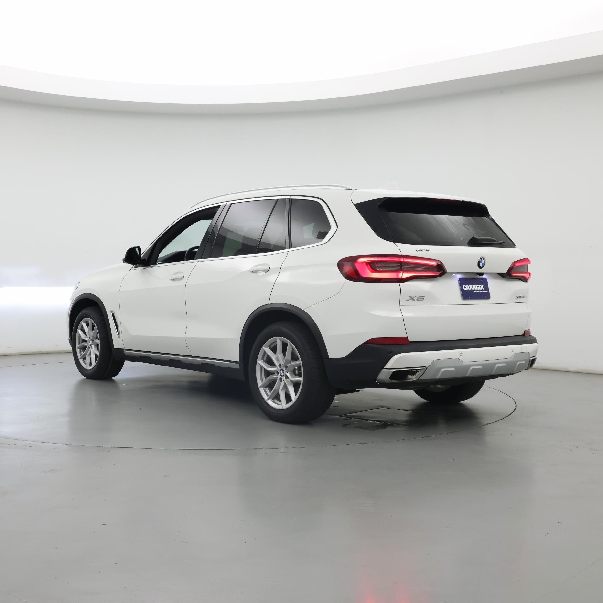 Thumbnail: 2022 BMW X5 - 2