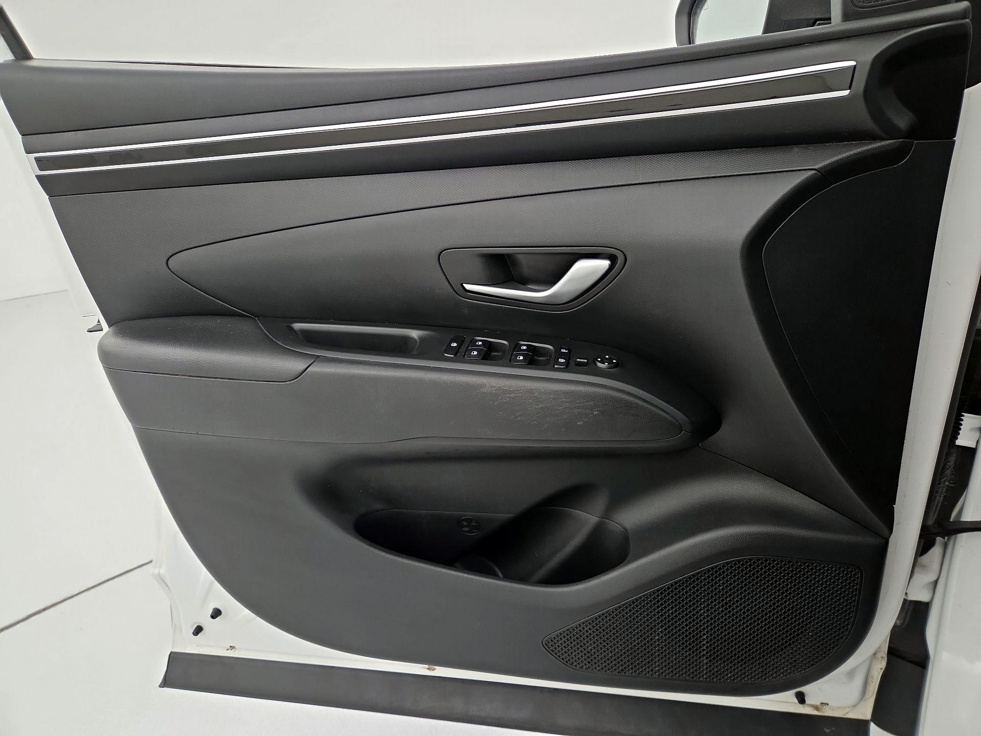 Thumbnail: 2023 Hyundai Tucson - 12
