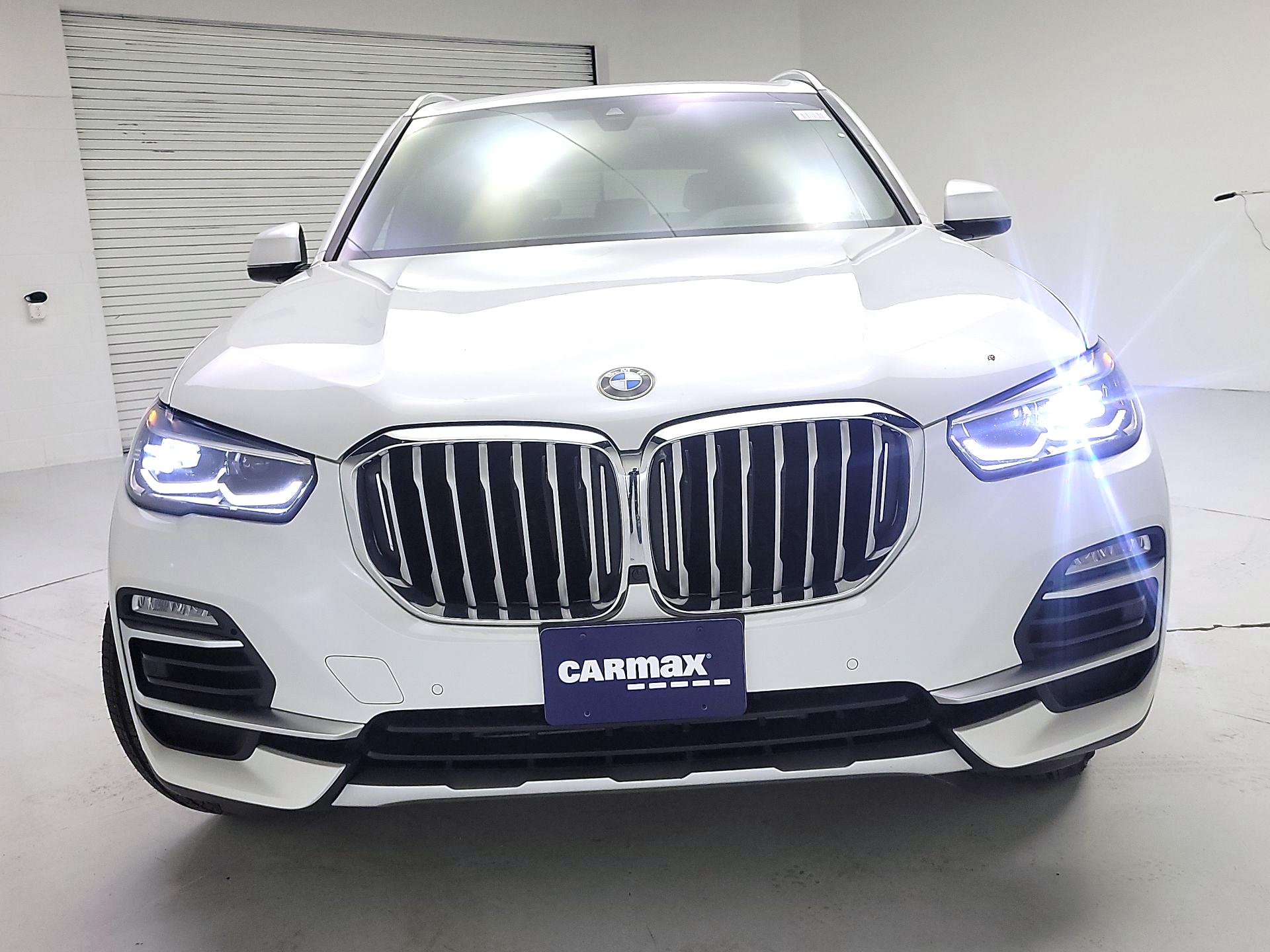 Thumbnail: 2021 BMW X5 - 2