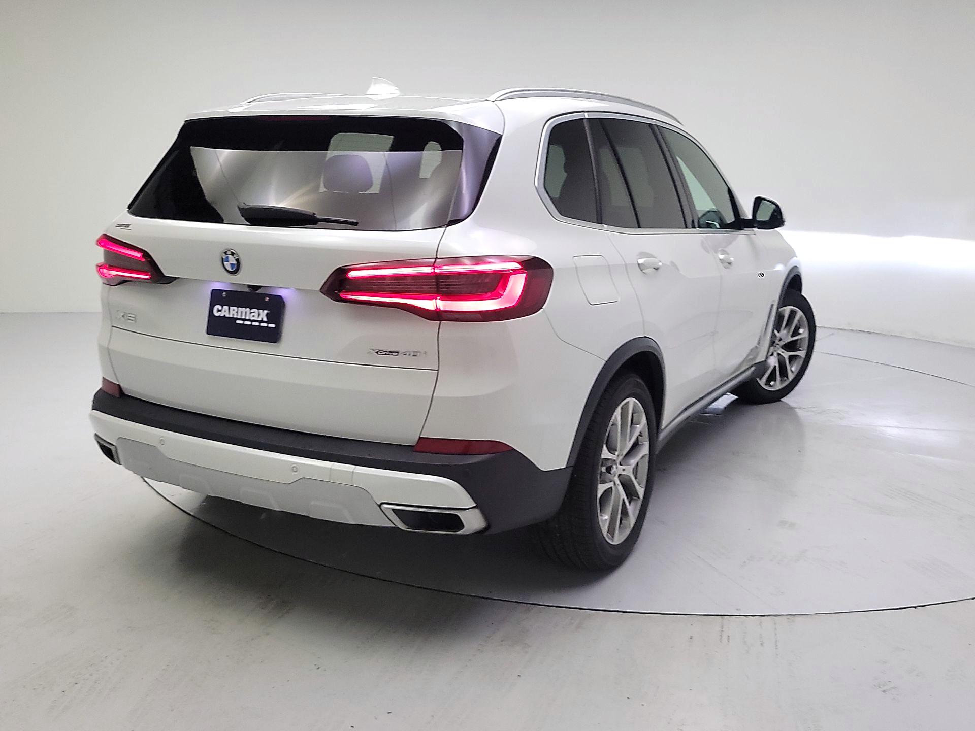 Thumbnail: 2021 BMW X5 - 5