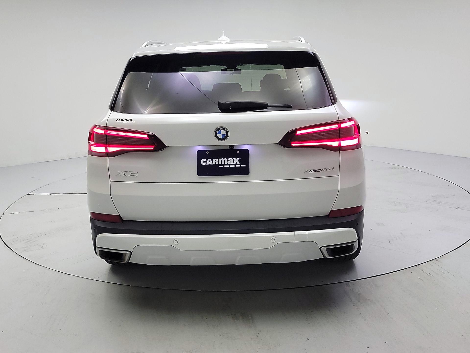 Thumbnail: 2021 BMW X5 - 6