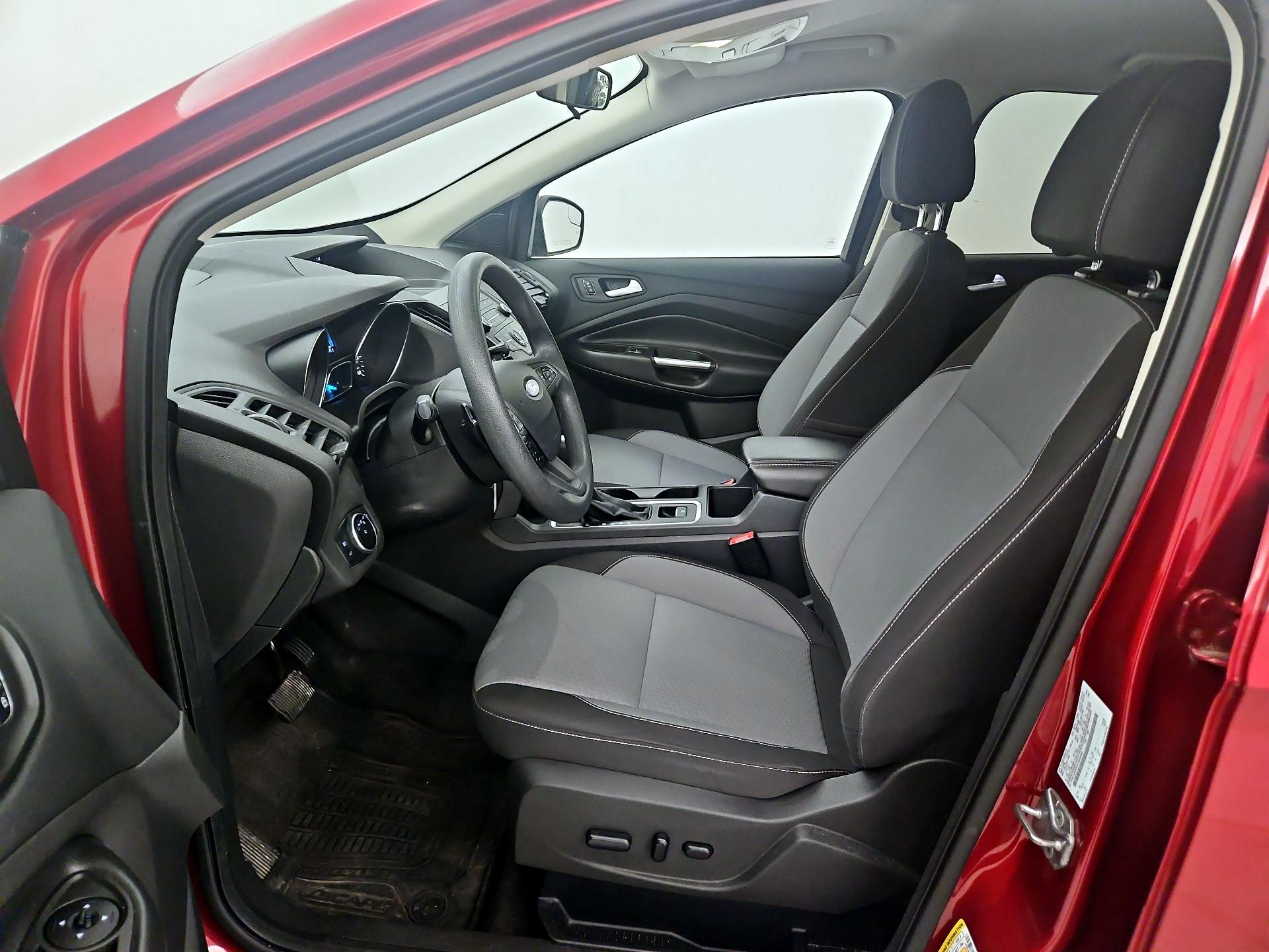 Thumbnail: 2017 Ford Escape - 11