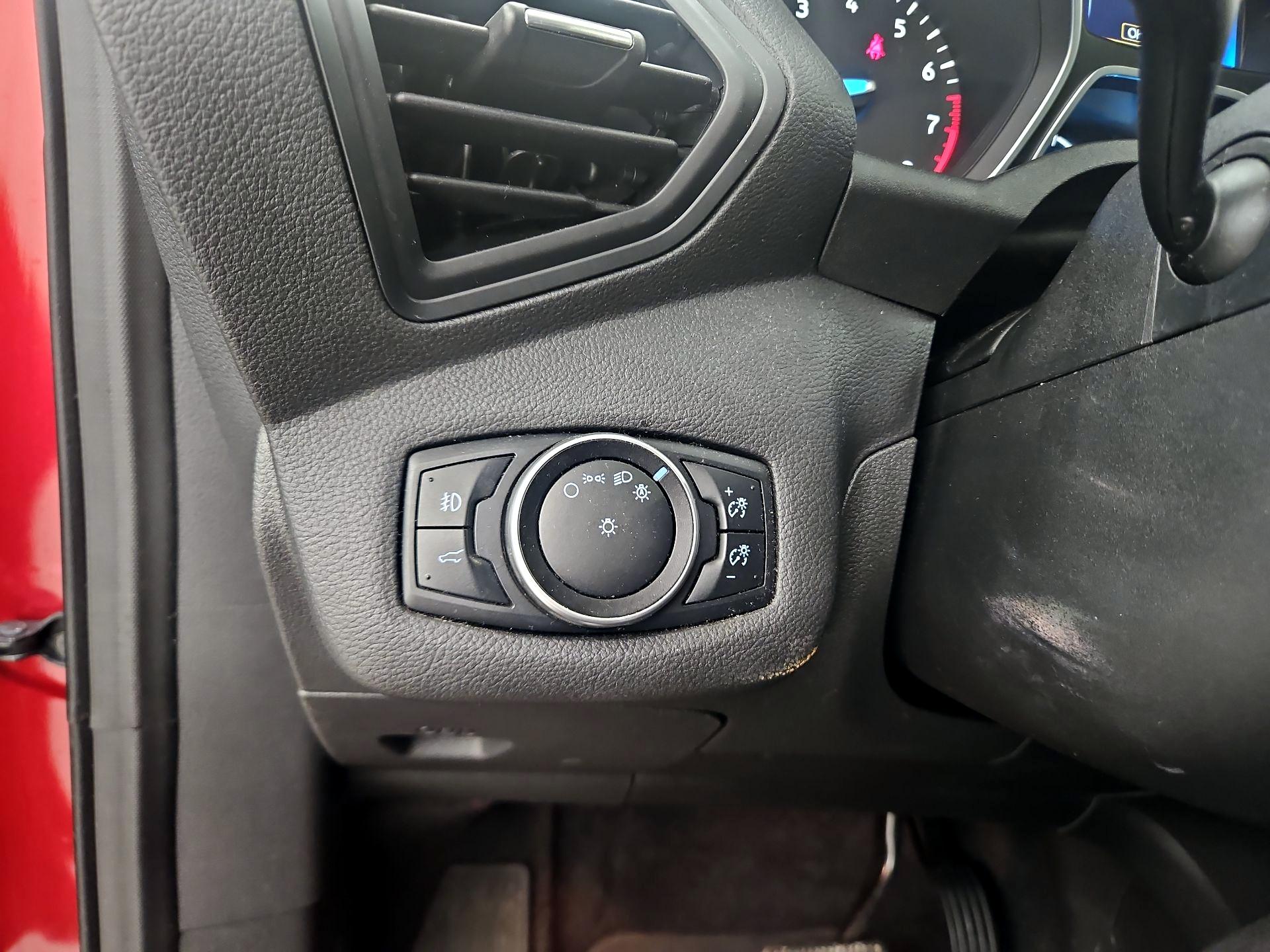 Thumbnail: 2017 Ford Escape - 13