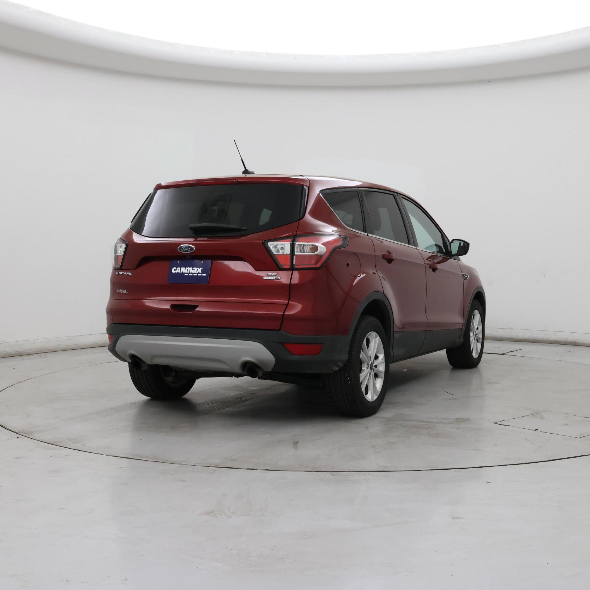 Thumbnail: 2017 Ford Escape - 8