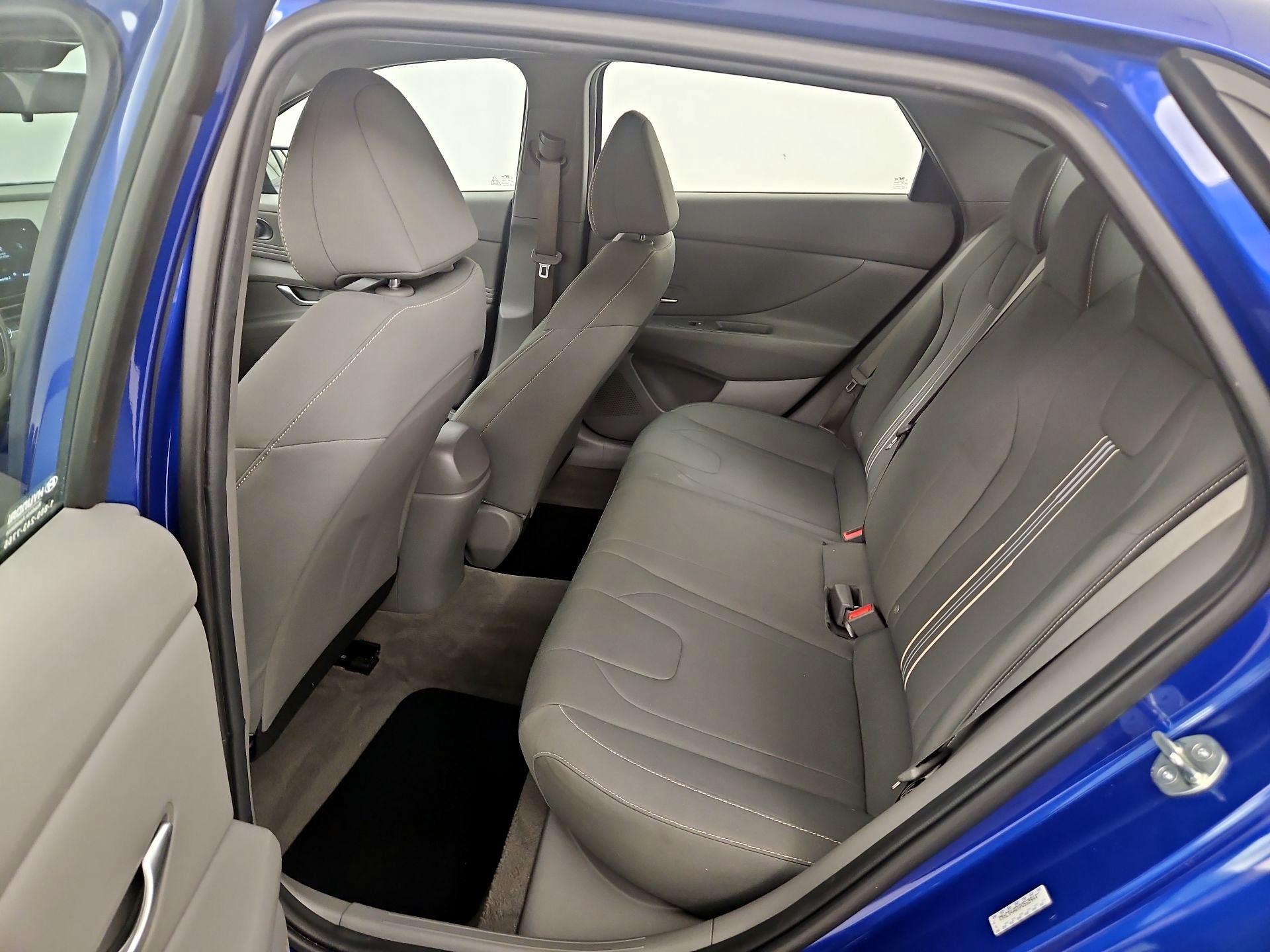 Thumbnail: 2023 Hyundai Elantra - 20