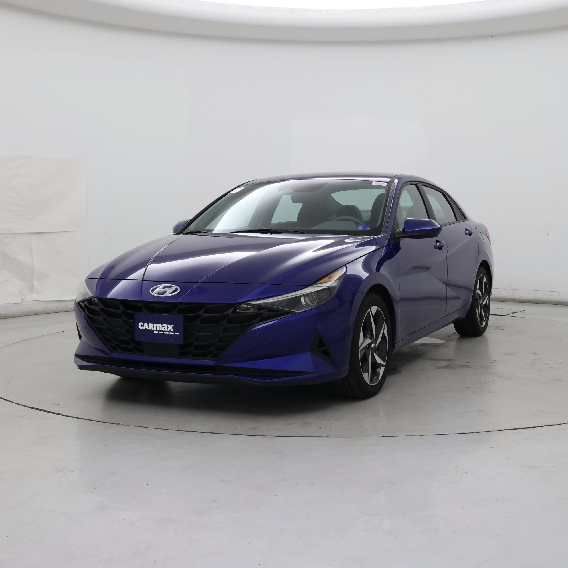 Thumbnail: 2023 Hyundai Elantra - 4