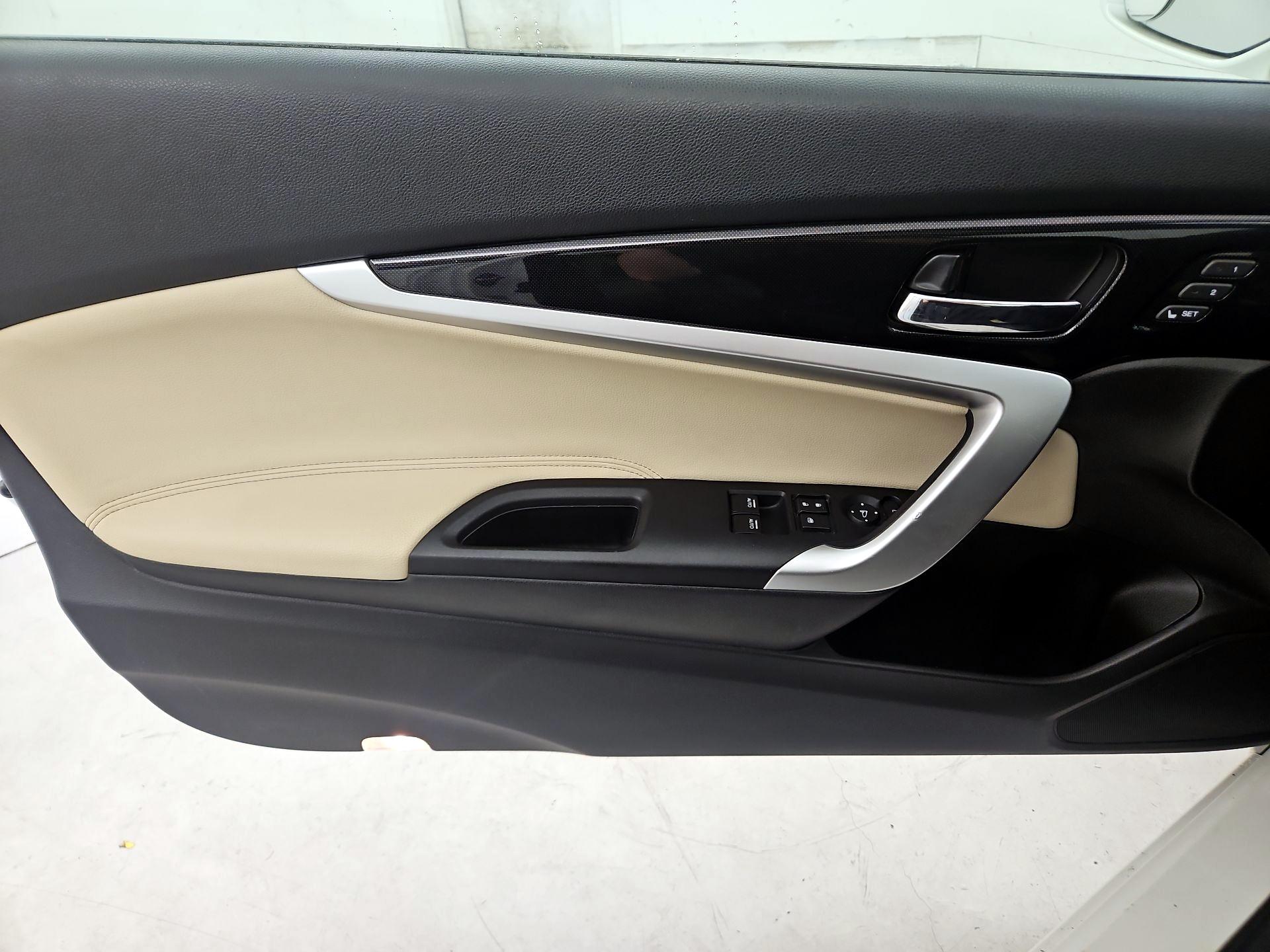 Thumbnail: 2015 Honda Accord - 12