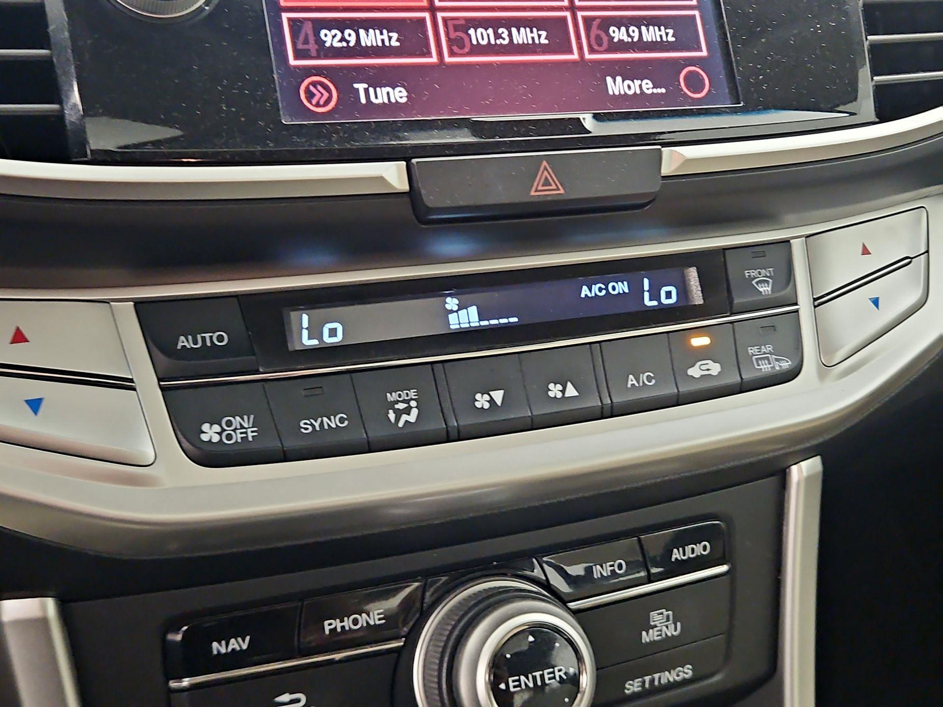 Thumbnail: 2015 Honda Accord - 17