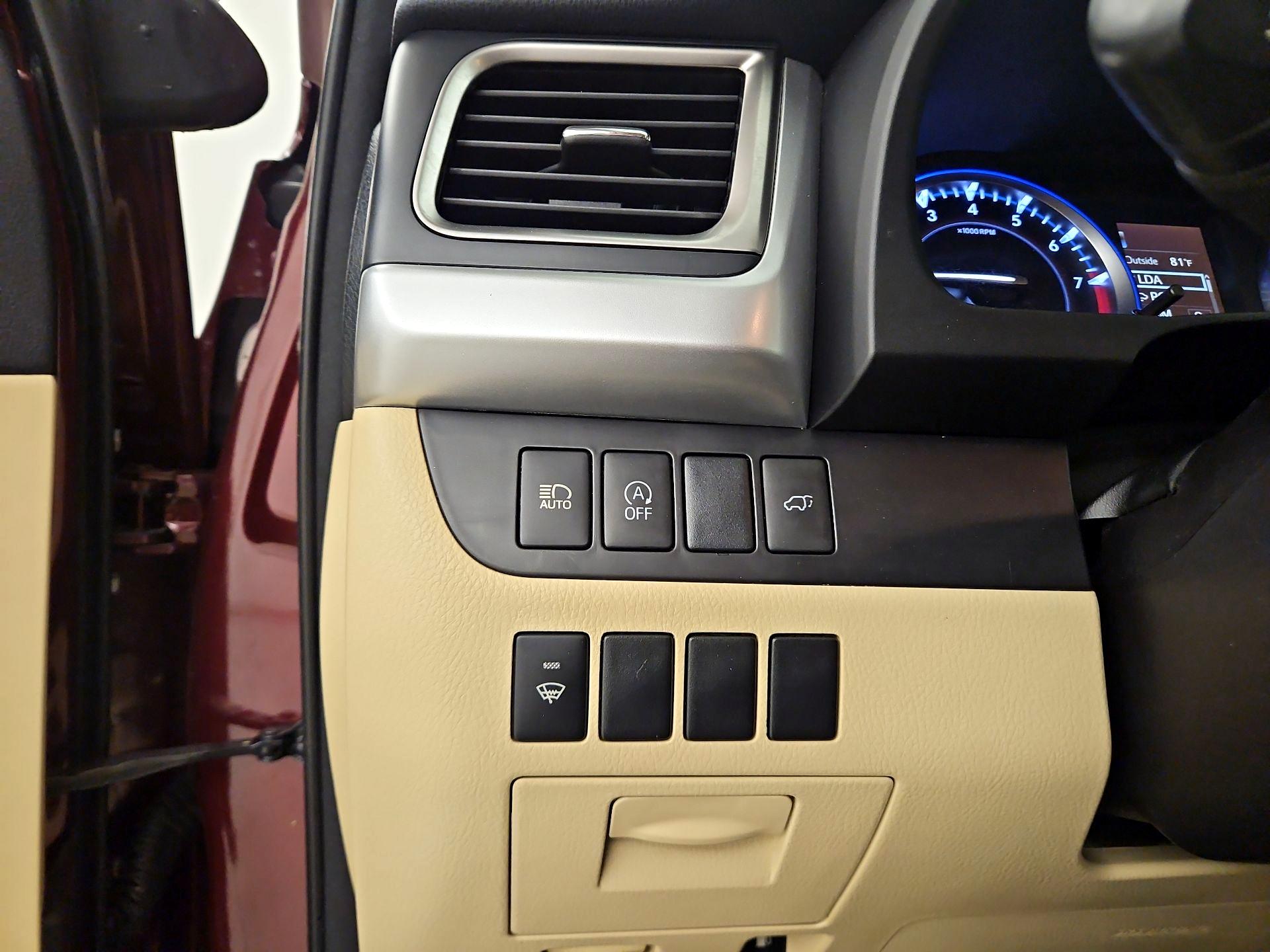 Thumbnail: 2018 Toyota Highlander - 13