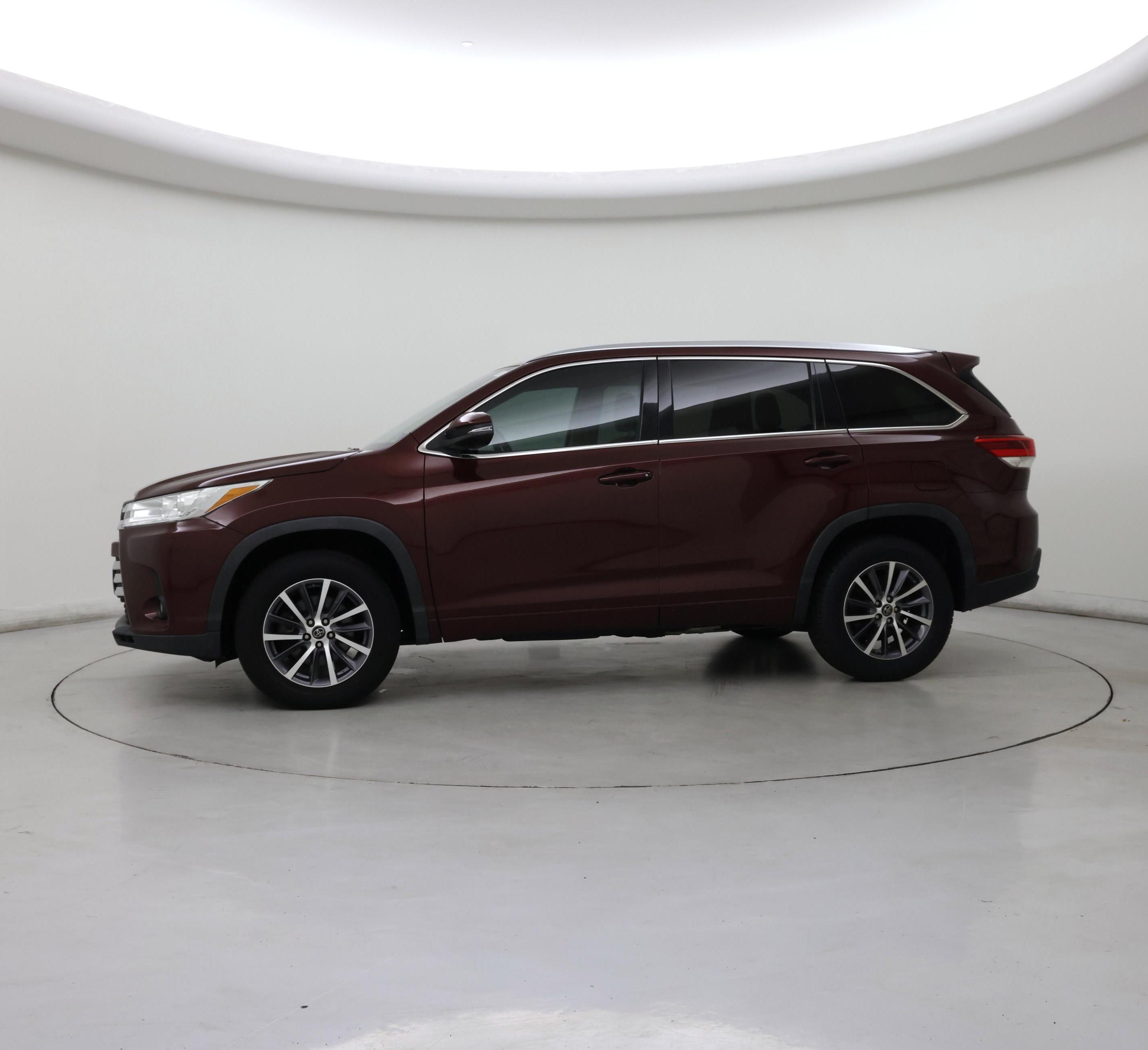 Thumbnail: 2018 Toyota Highlander - 3