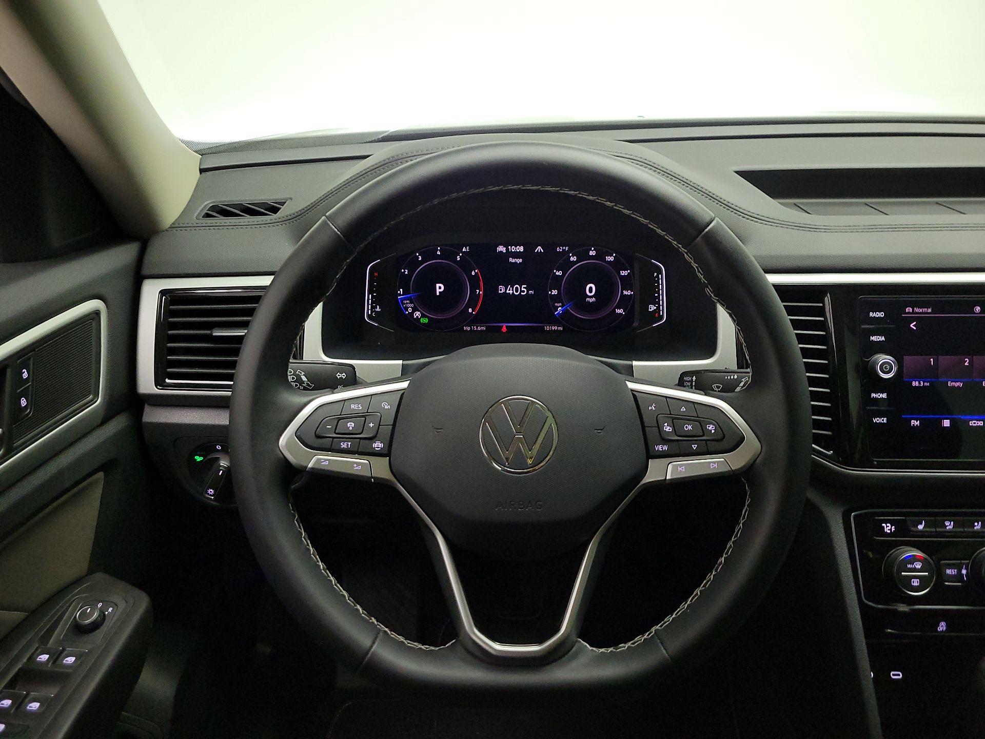 Thumbnail: 2023 Volkswagen Atlas - 10