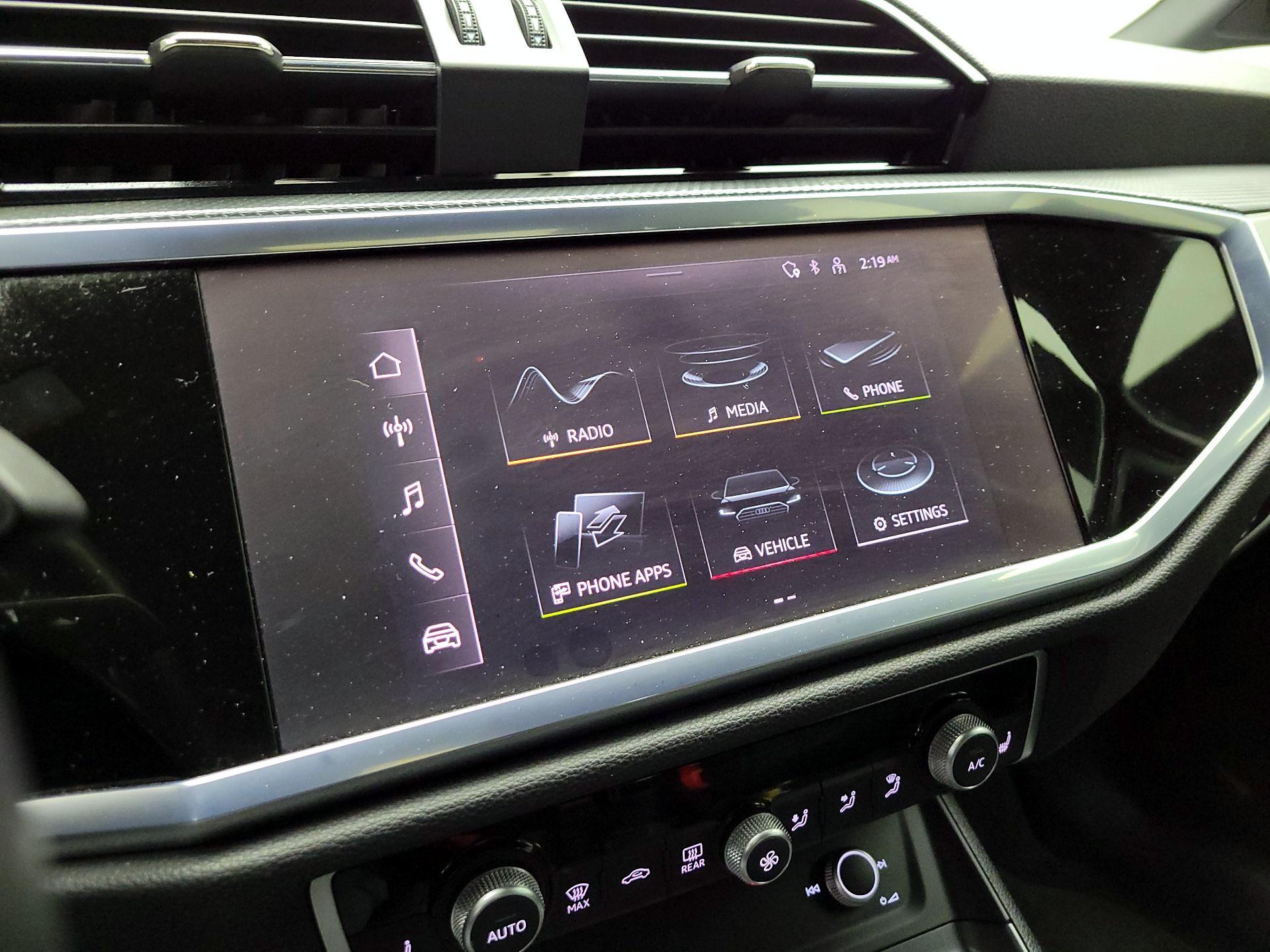 Thumbnail: 2022 Audi Q3 - 14