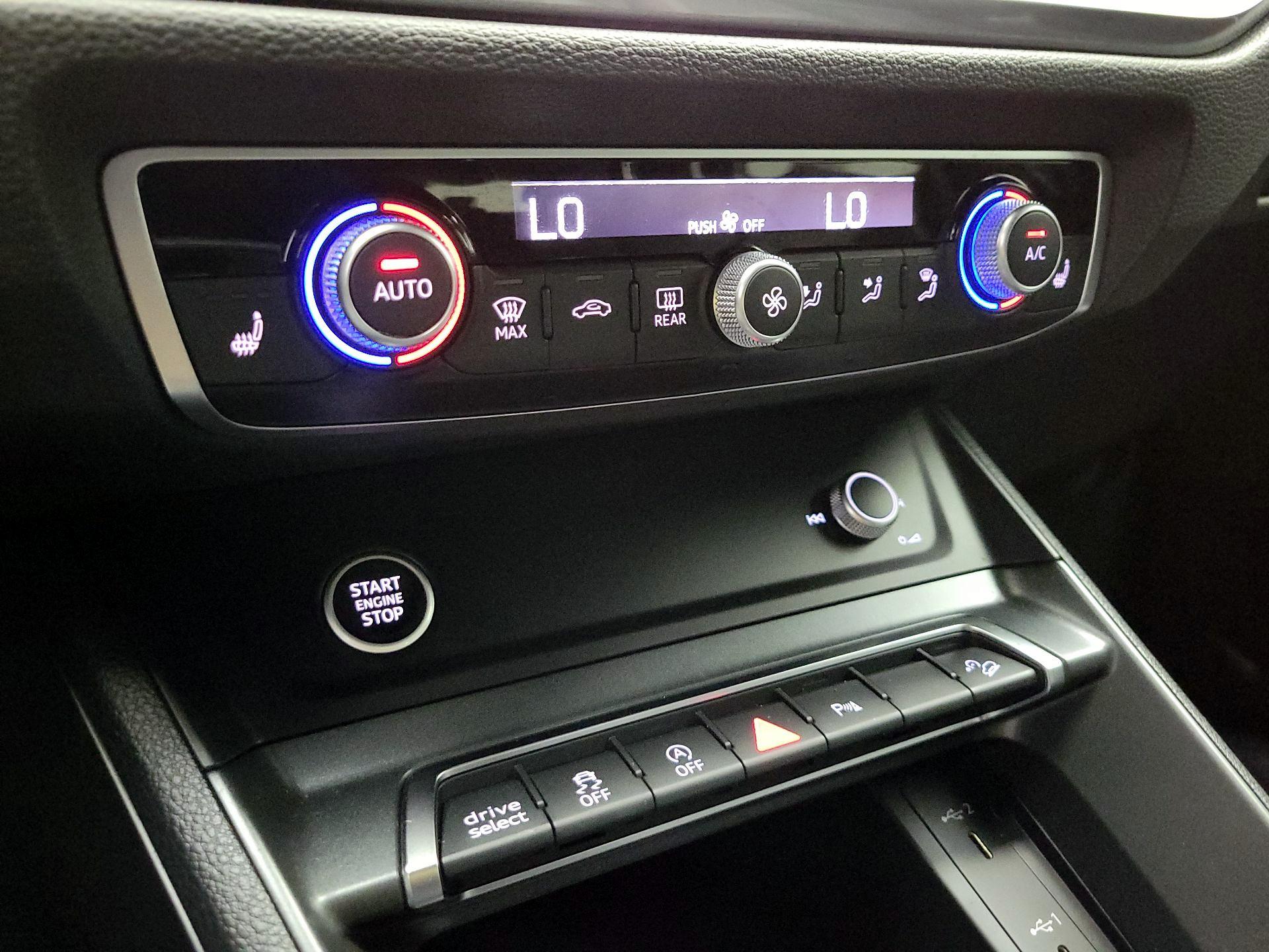 Thumbnail: 2022 Audi Q3 - 15