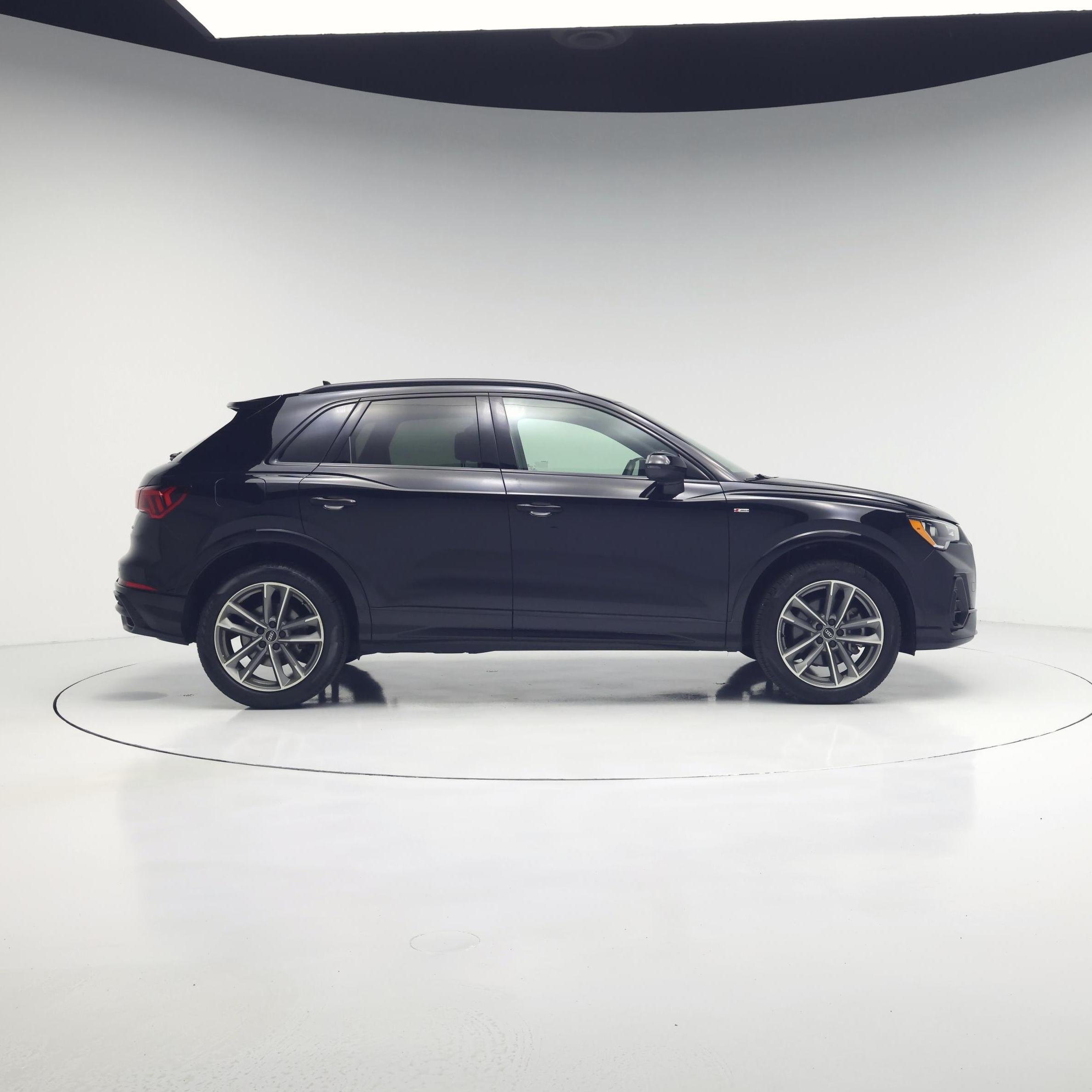 Thumbnail: 2022 Audi Q3 - 7
