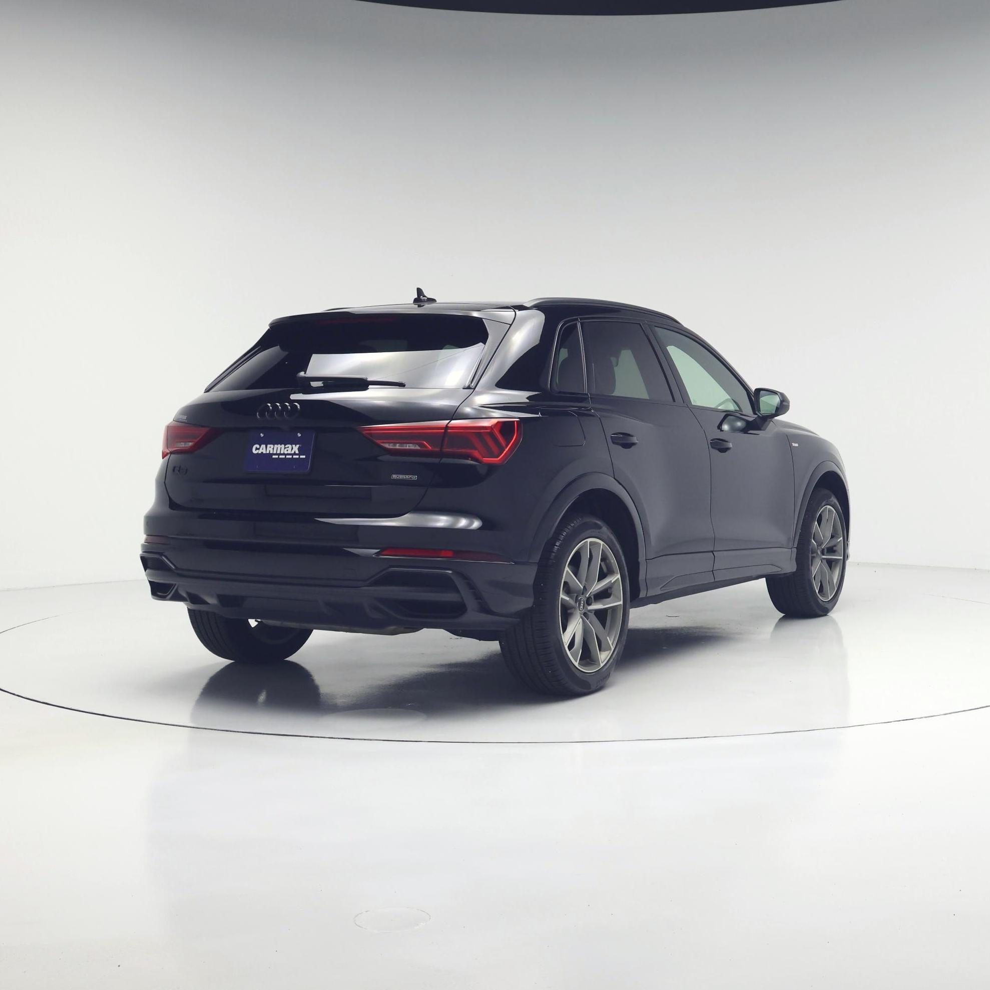 Thumbnail: 2022 Audi Q3 - 8