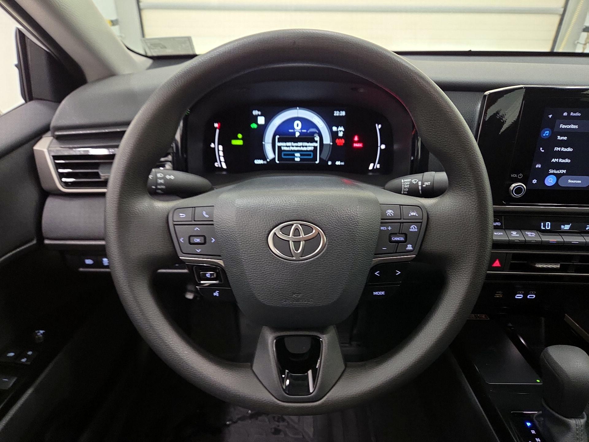 Thumbnail: 2025 Toyota Camry - 10