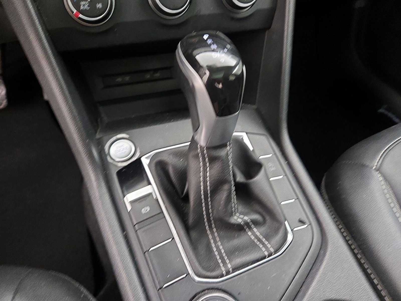 2022 Volkswagen Taos SE - Photo 18
