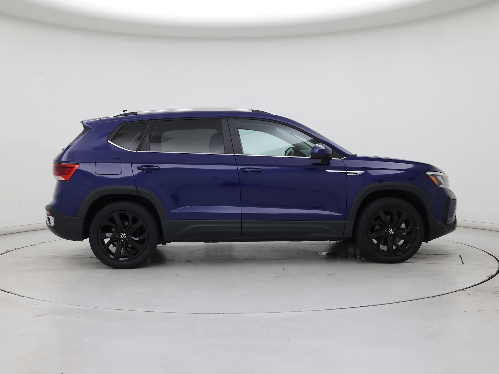 2022 Volkswagen Taos SE - Photo 8