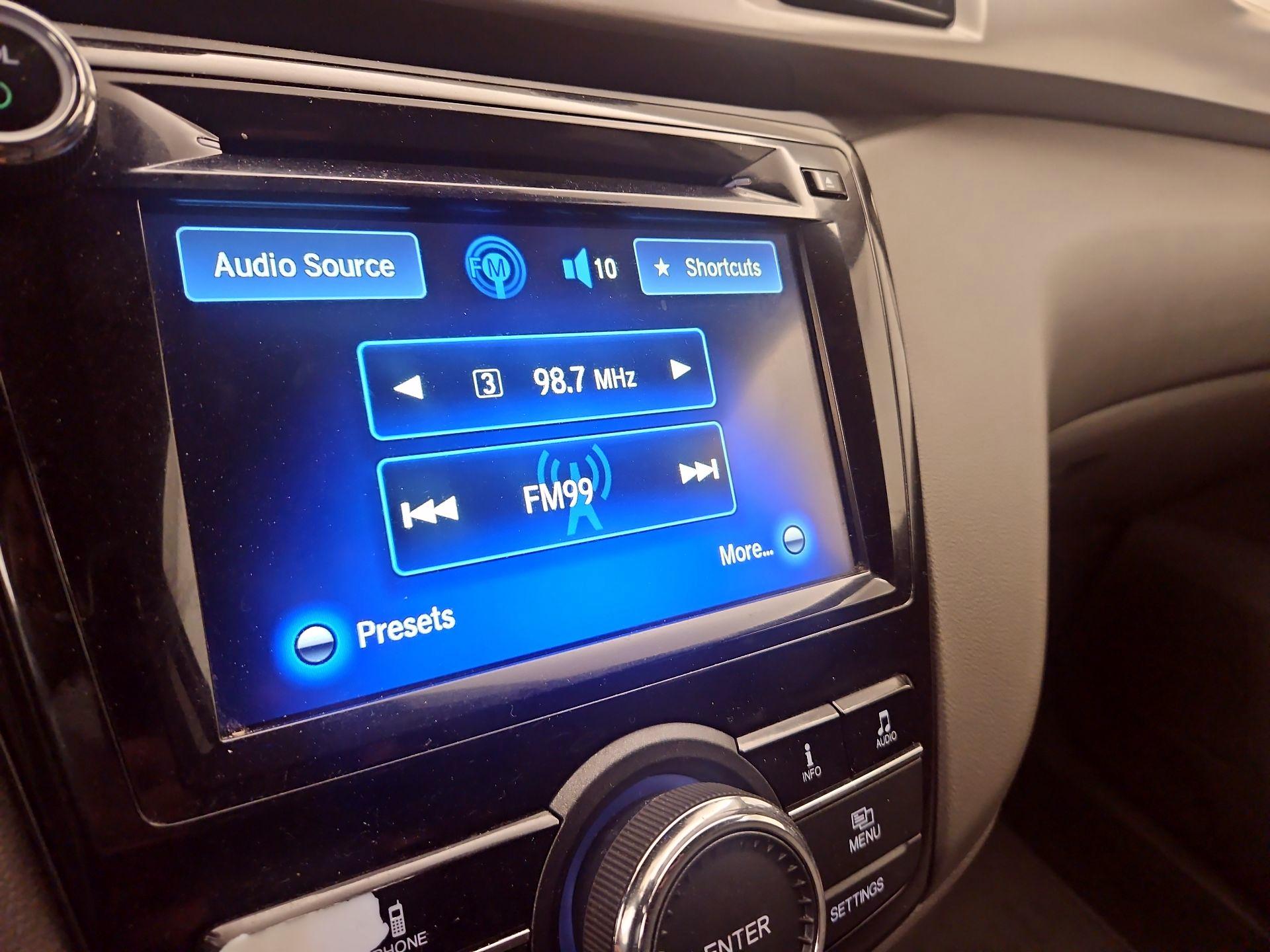 Thumbnail: 2016 Honda Odyssey - 15