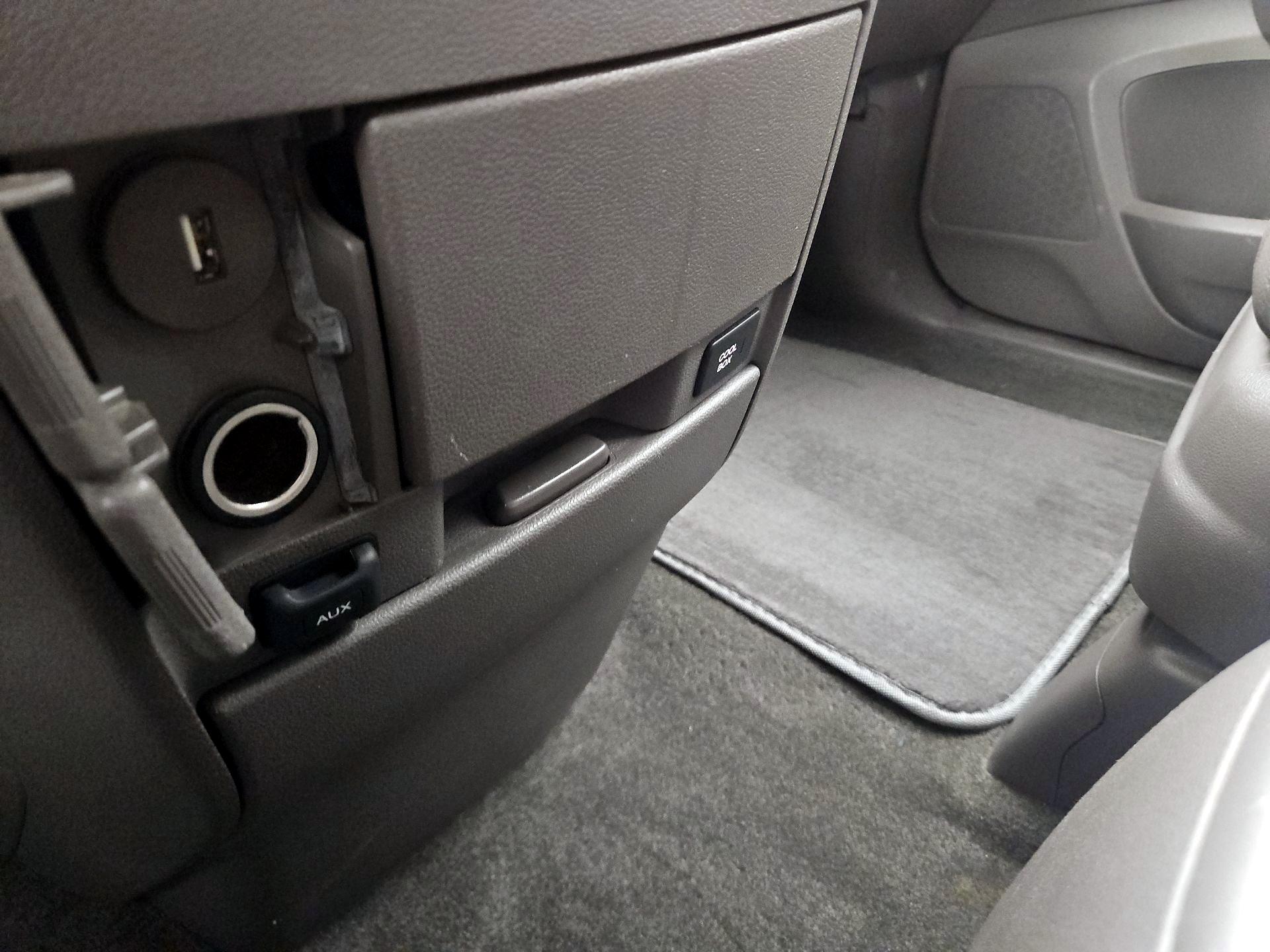 Thumbnail: 2016 Honda Odyssey - 18