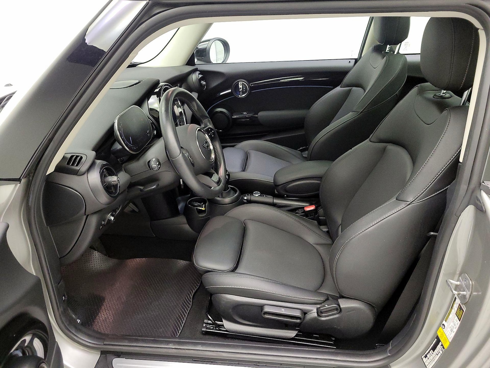 2023 MINI 3 Door S - Photo 10