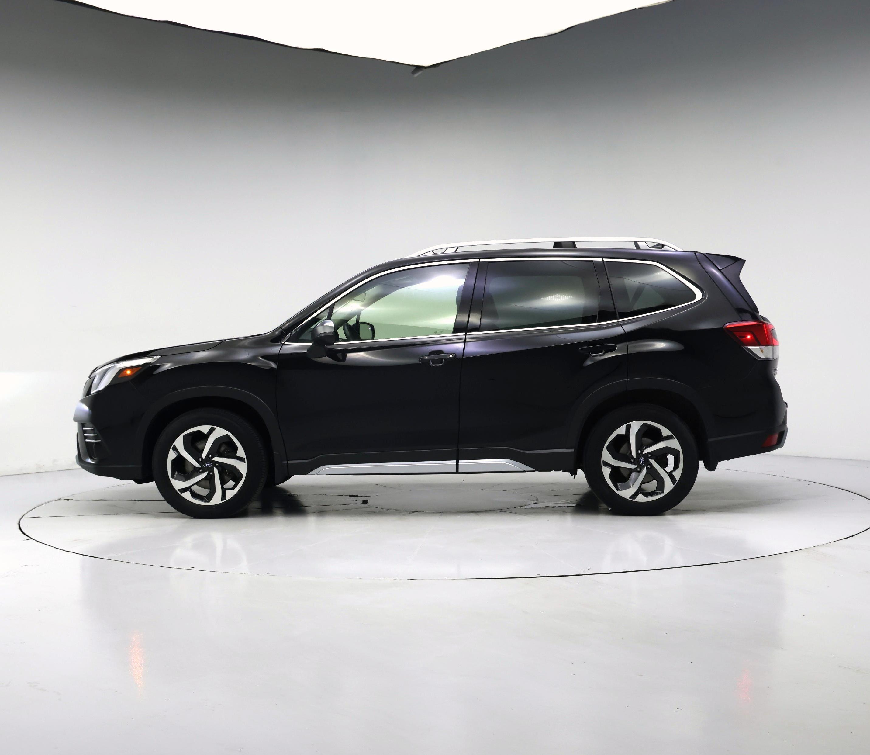 Thumbnail: 2023 Subaru Forester - 3