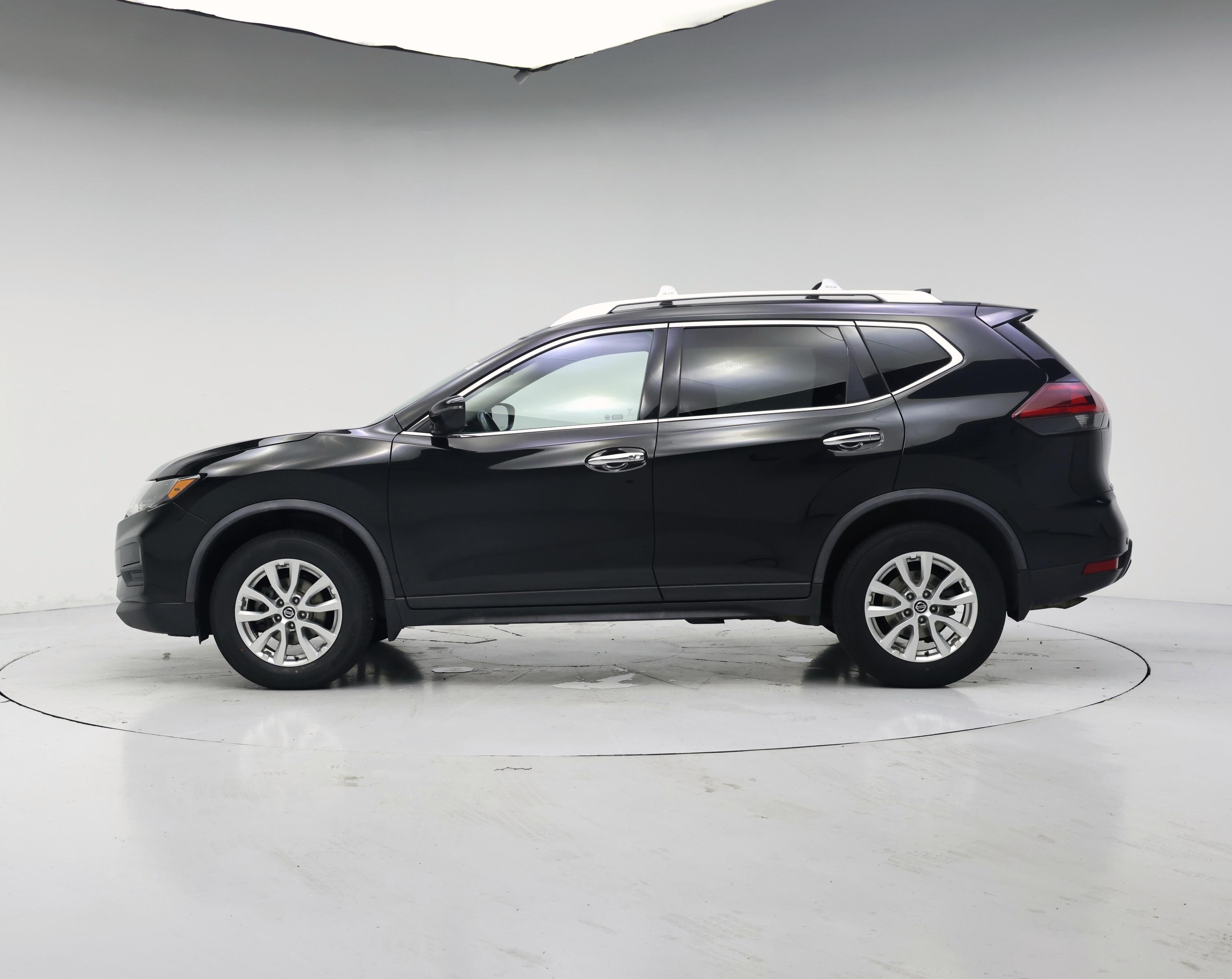 Thumbnail: 2020 Nissan Rogue - 3