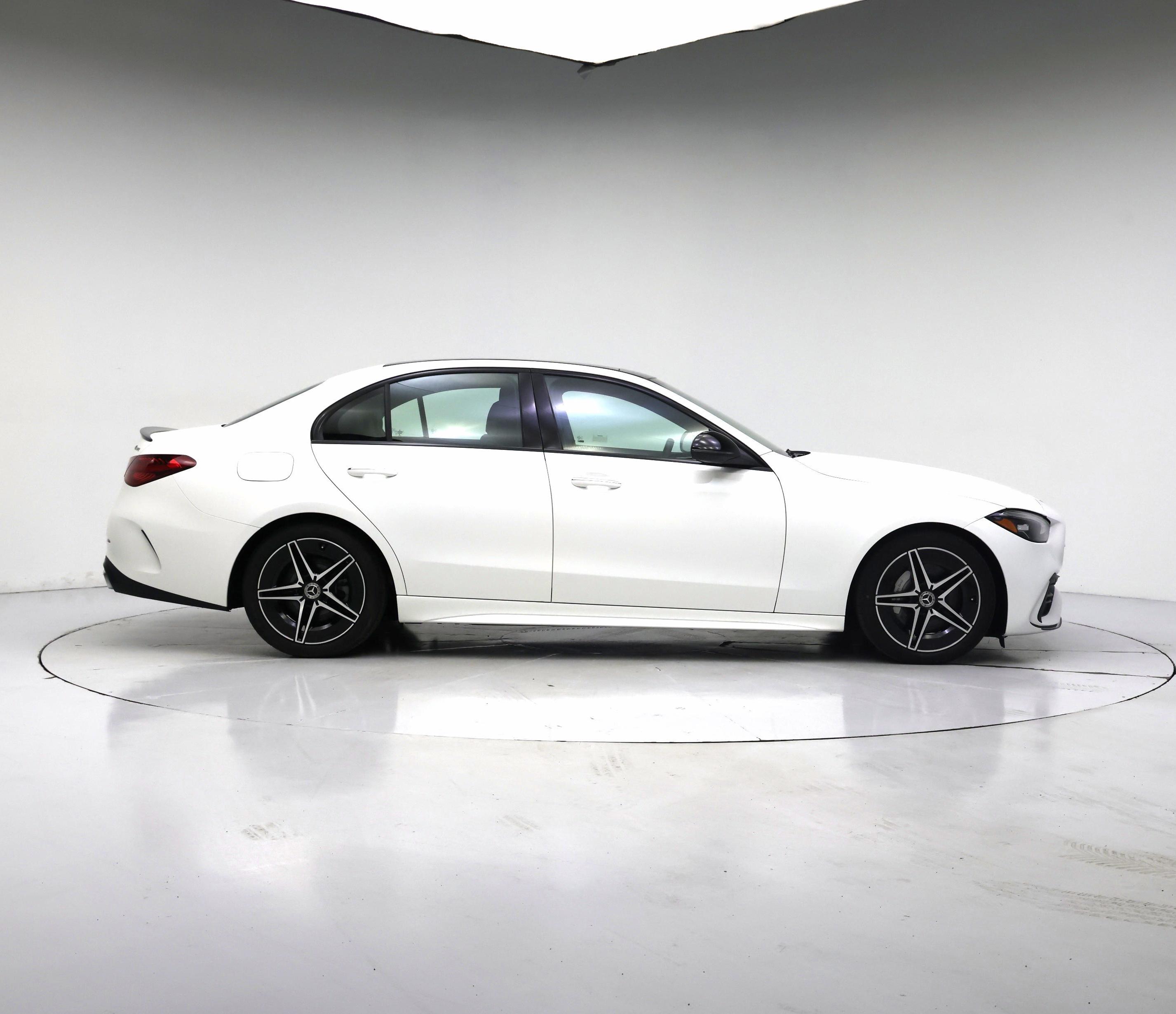 Thumbnail: 2023 Mercedes-Benz C-Class - 7