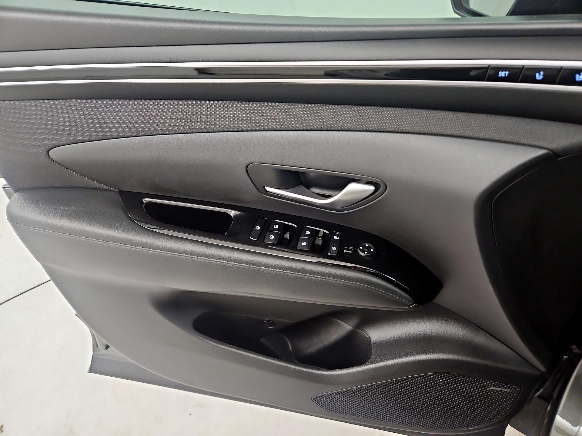 Thumbnail: 2023 Hyundai Tucson - 12