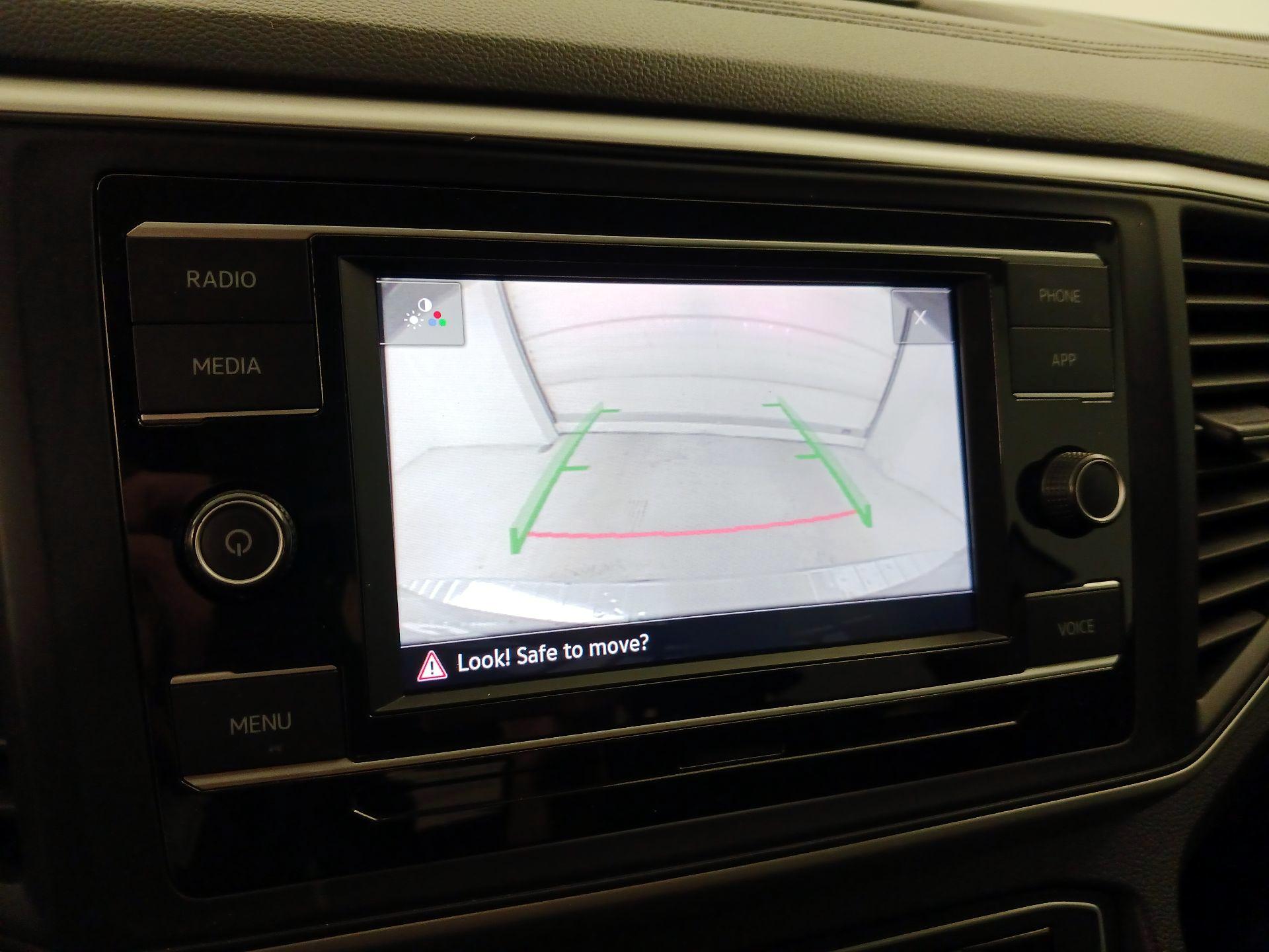 Thumbnail: 2022 Volkswagen Atlas - 15