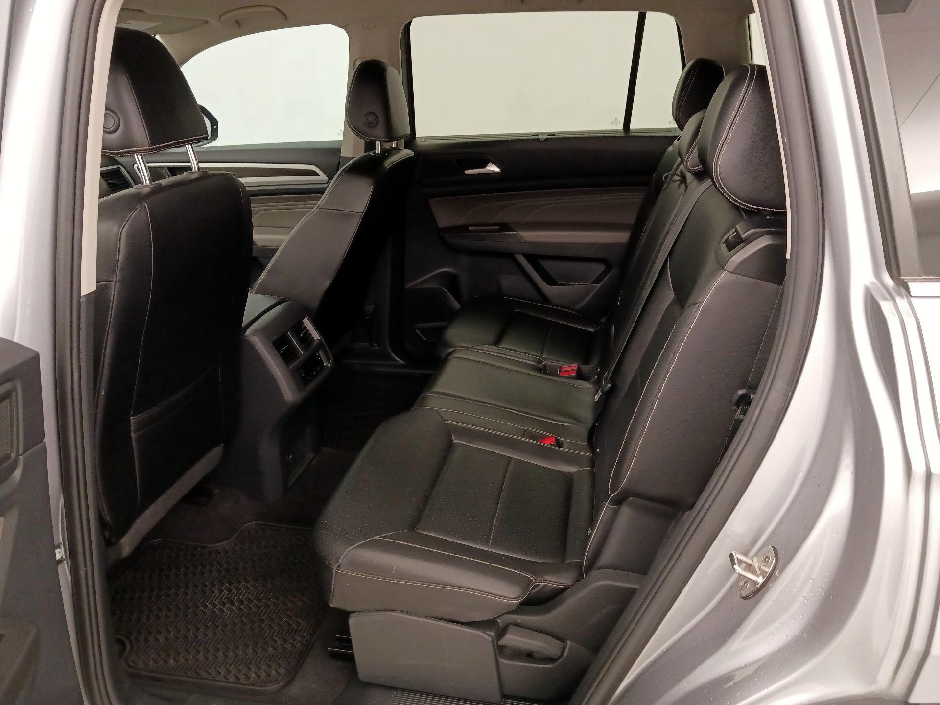 Thumbnail: 2022 Volkswagen Atlas - 20