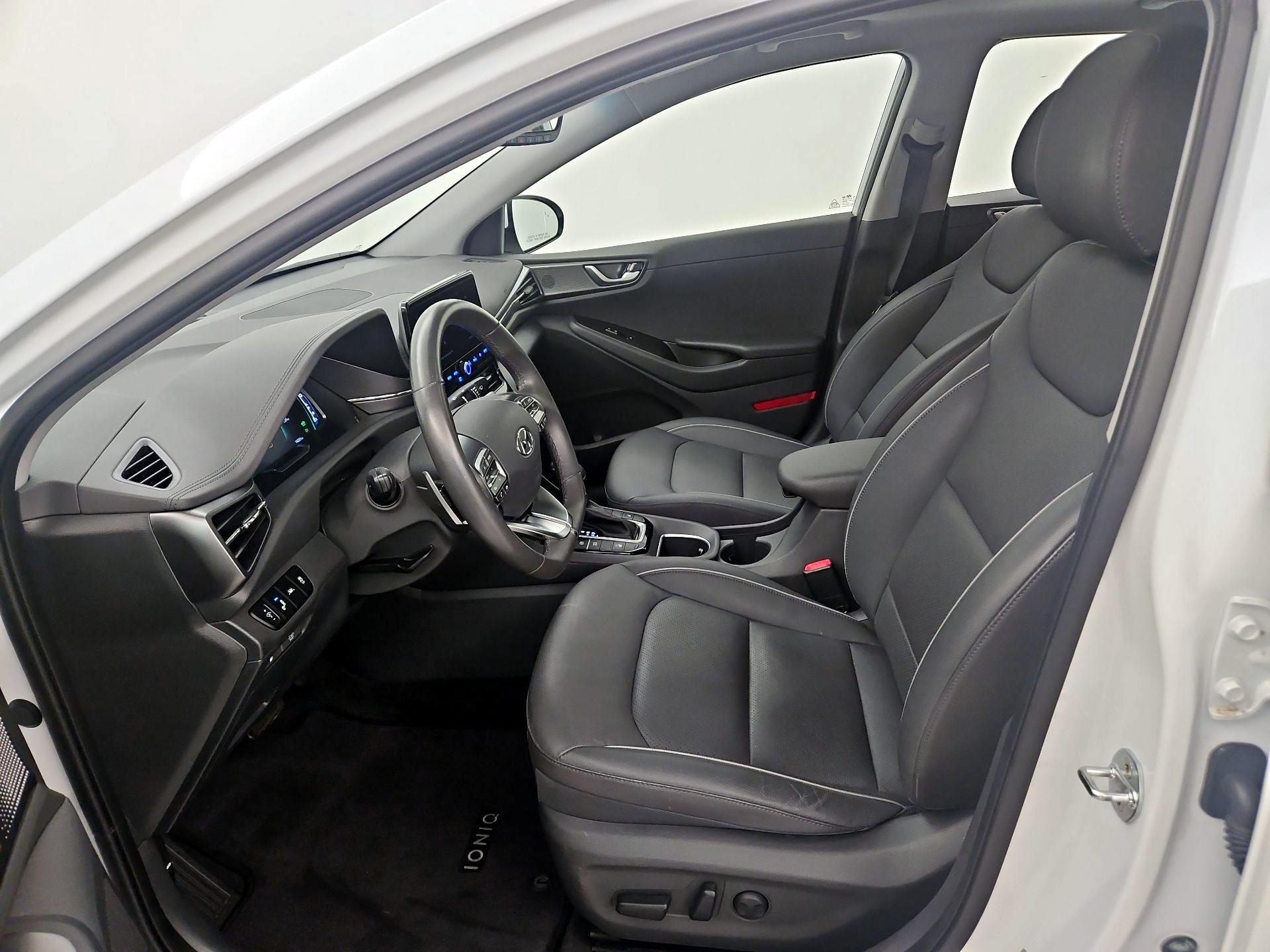 Thumbnail: 2022 Hyundai Ioniq - 11