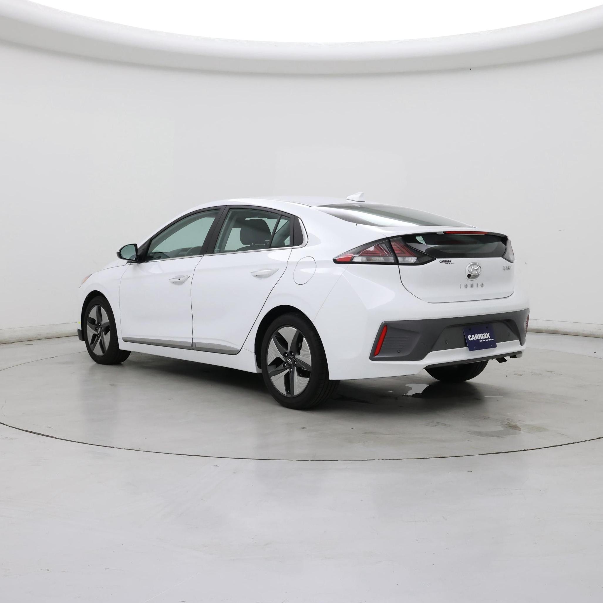 Thumbnail: 2022 Hyundai Ioniq - 2