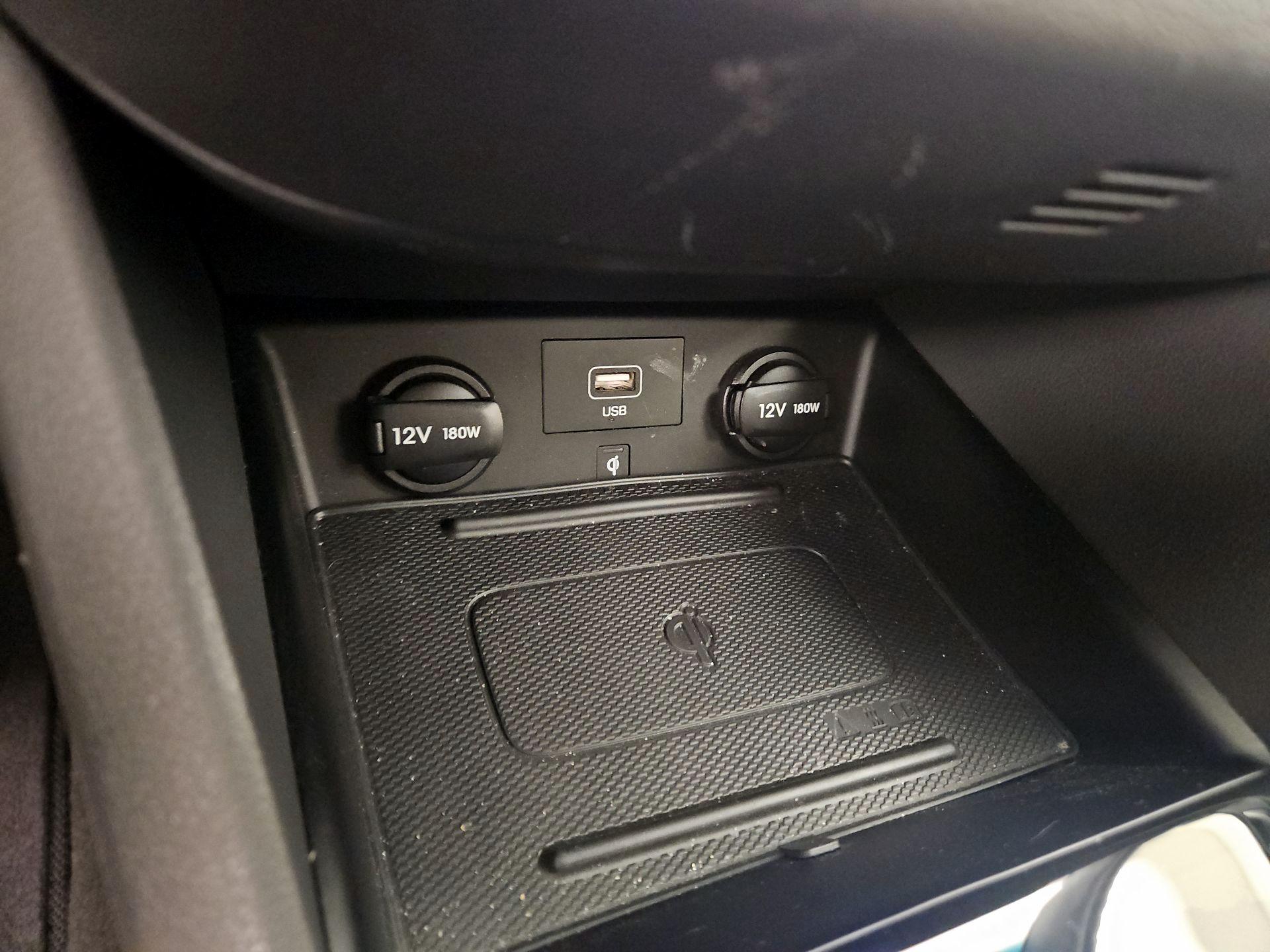 Thumbnail: 2022 Hyundai Ioniq - 19